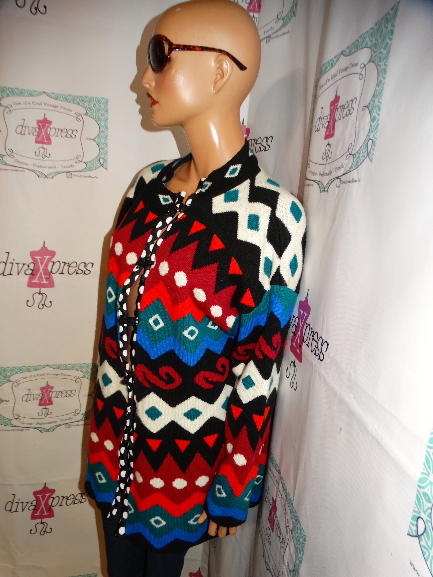 Vitnage Keren Colorful Sweater /Throw Size 2x
