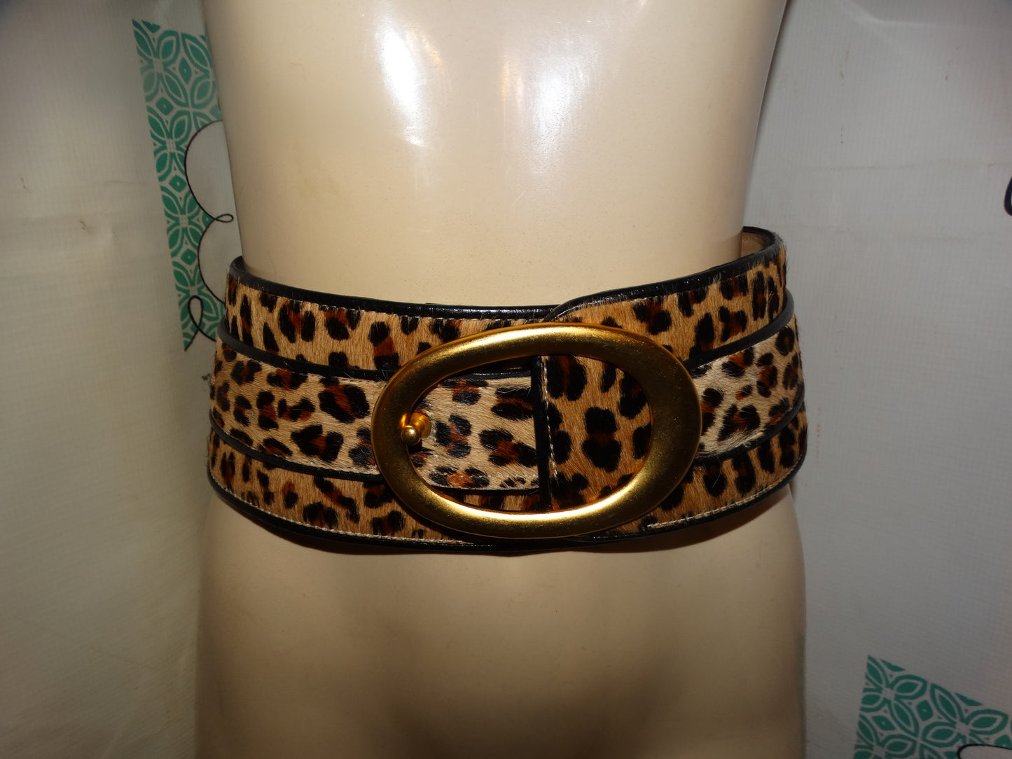 Vintage Leather lock Cheeth Hair Belt Size S
