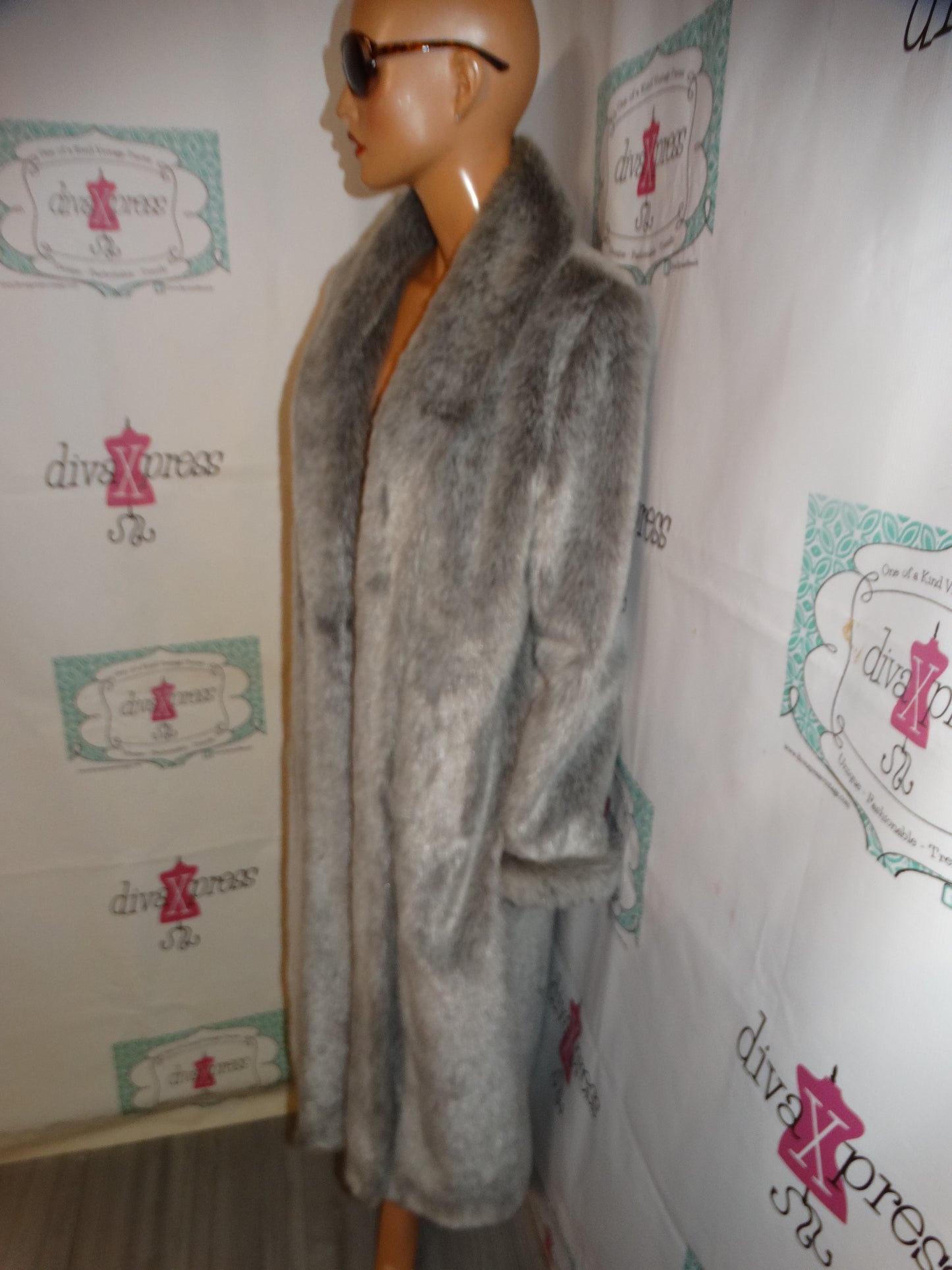 Vintage Dennis Bresso Gray Faux Fur Coat Size 1x