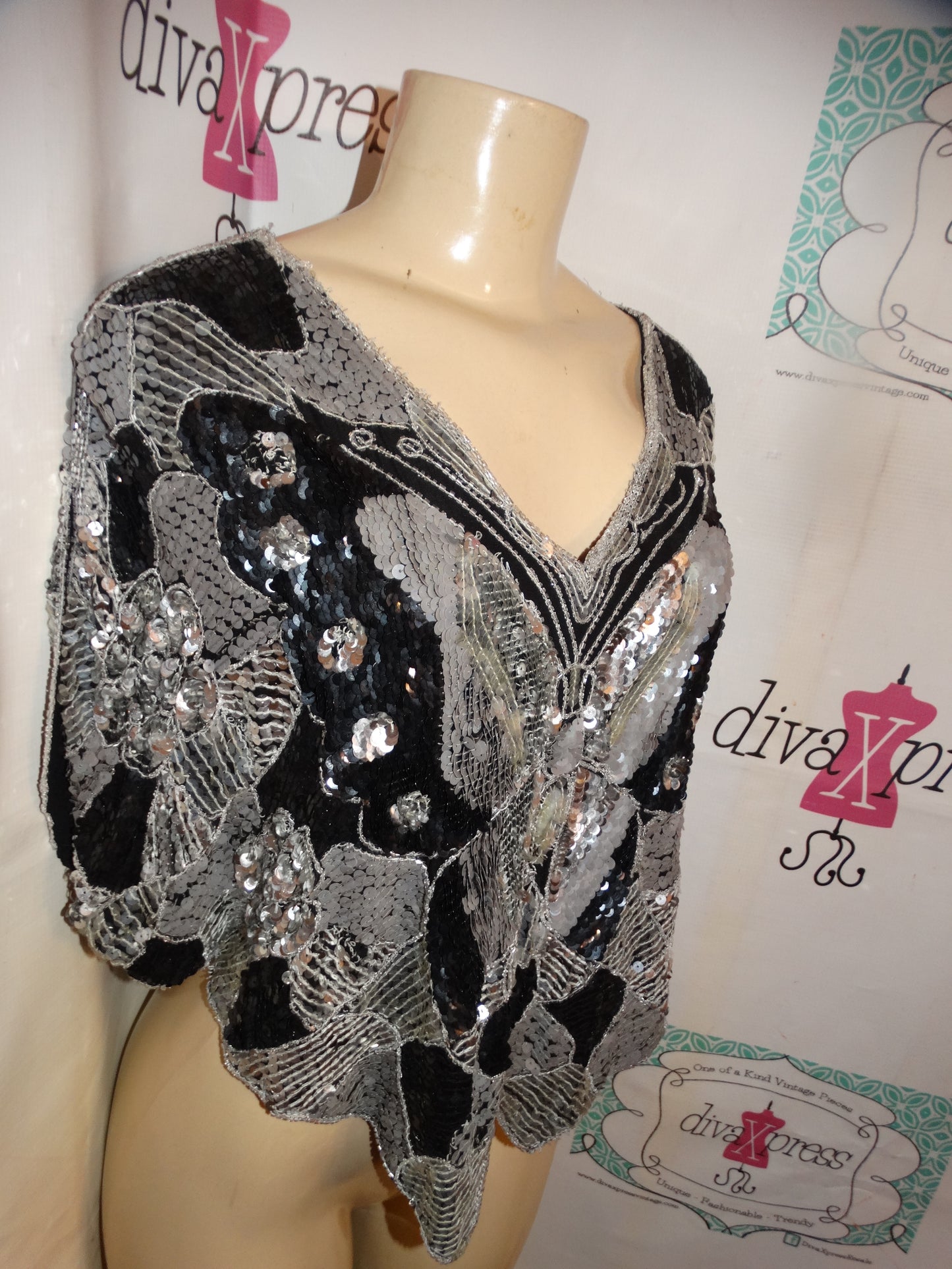 Vintage Stargroup Black Silver Sequins Butterfly Top Size M