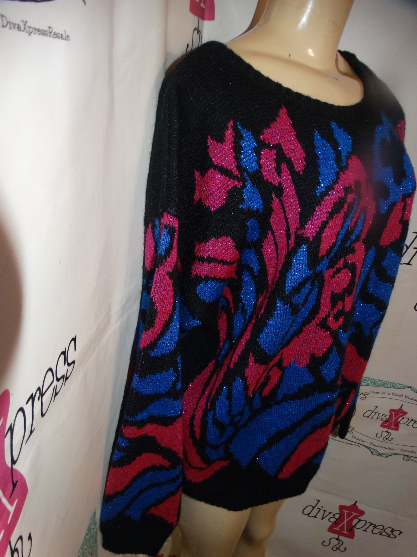 Vintage Rejoice Black/Pink Sweater Size XL