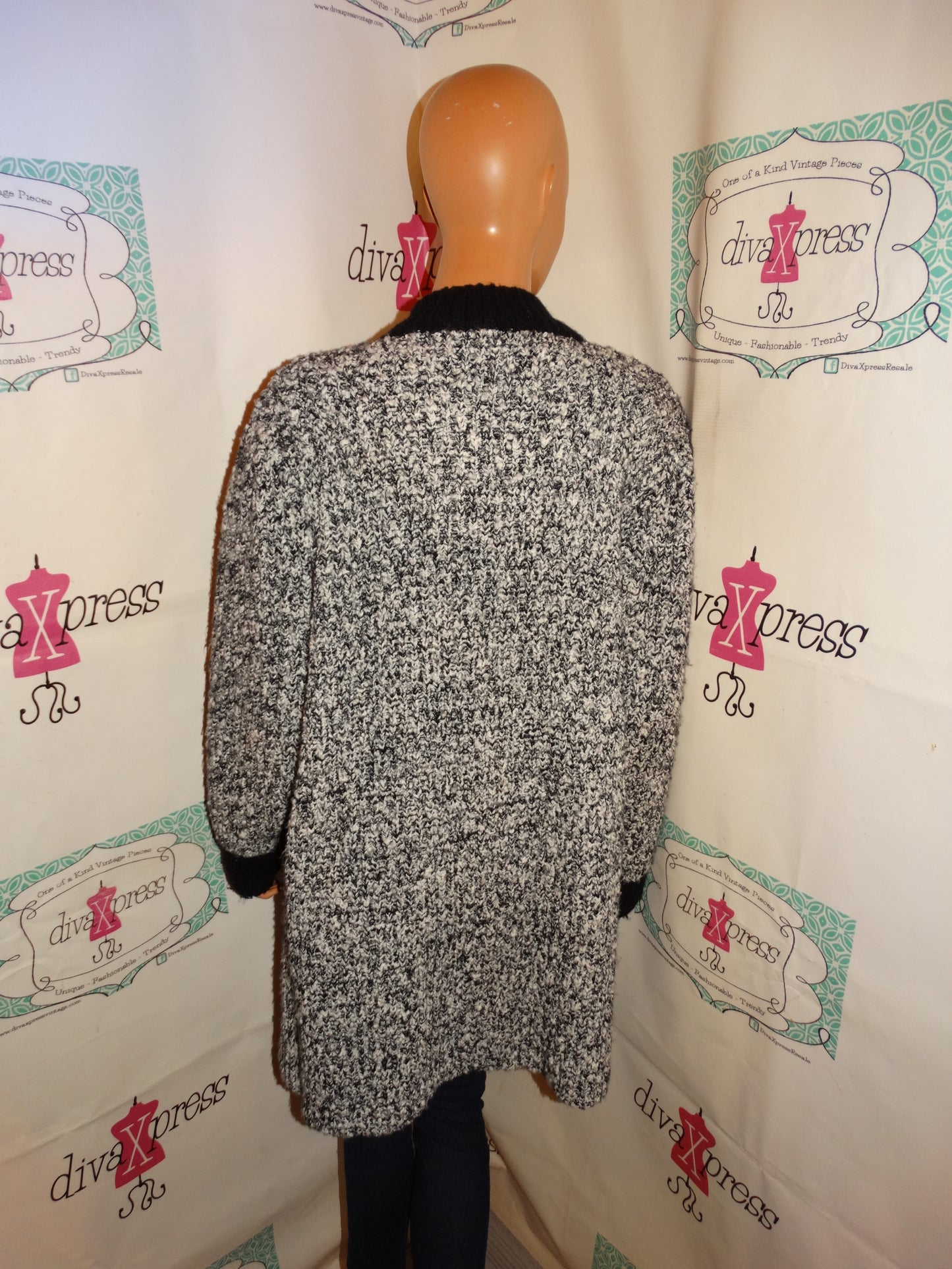 Vintage Monto  Le Chois Black/White Sweater Jacket Size L