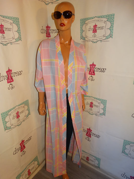 Vintage Komar Pink/White Blue Throw Size 1x-2x