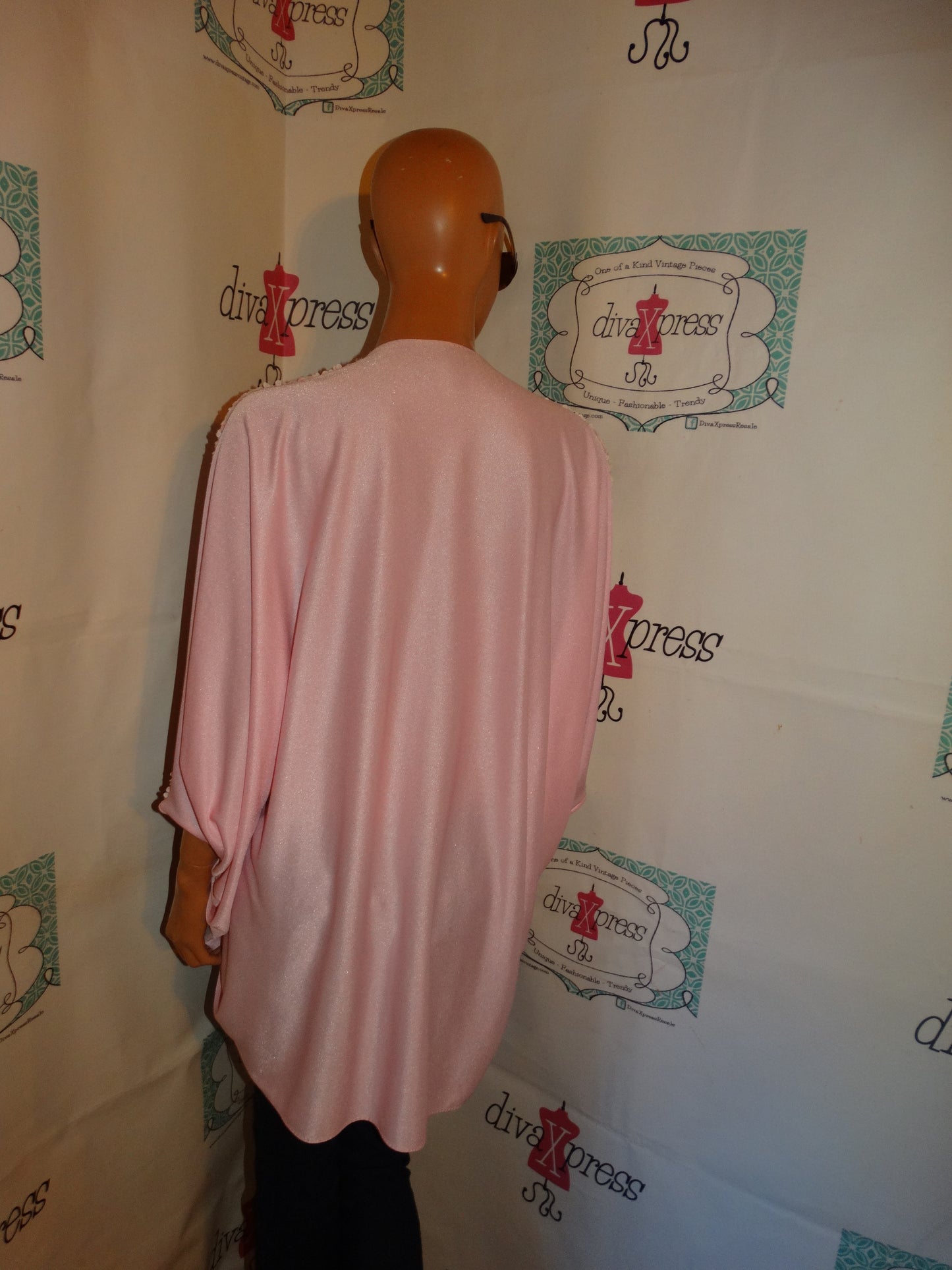 Vintage Pink Batwing Sleeve Sequins Throw Size XL