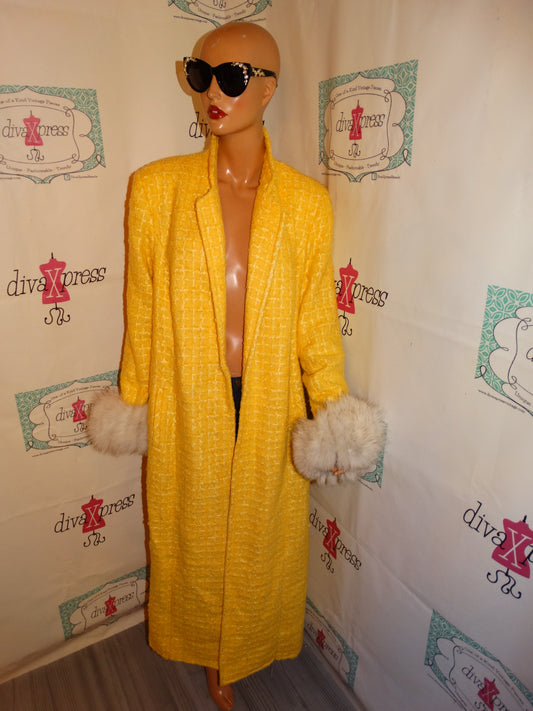 Vintage Lauren Taylor Yellow Authentic Fox Fur Cuff Wool Throw Size XL