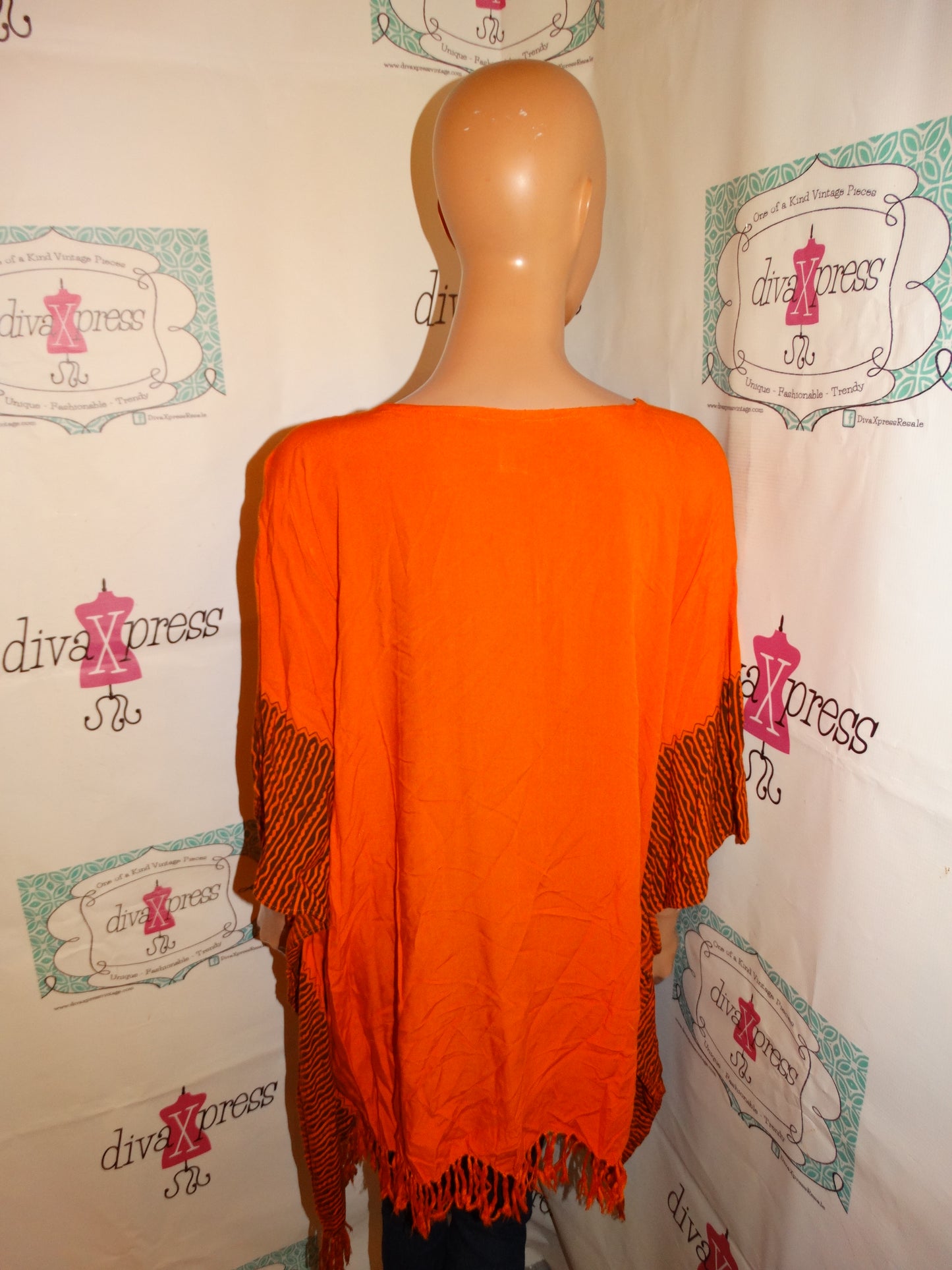 Vintage MMK Orange Face Poncho Size 2x