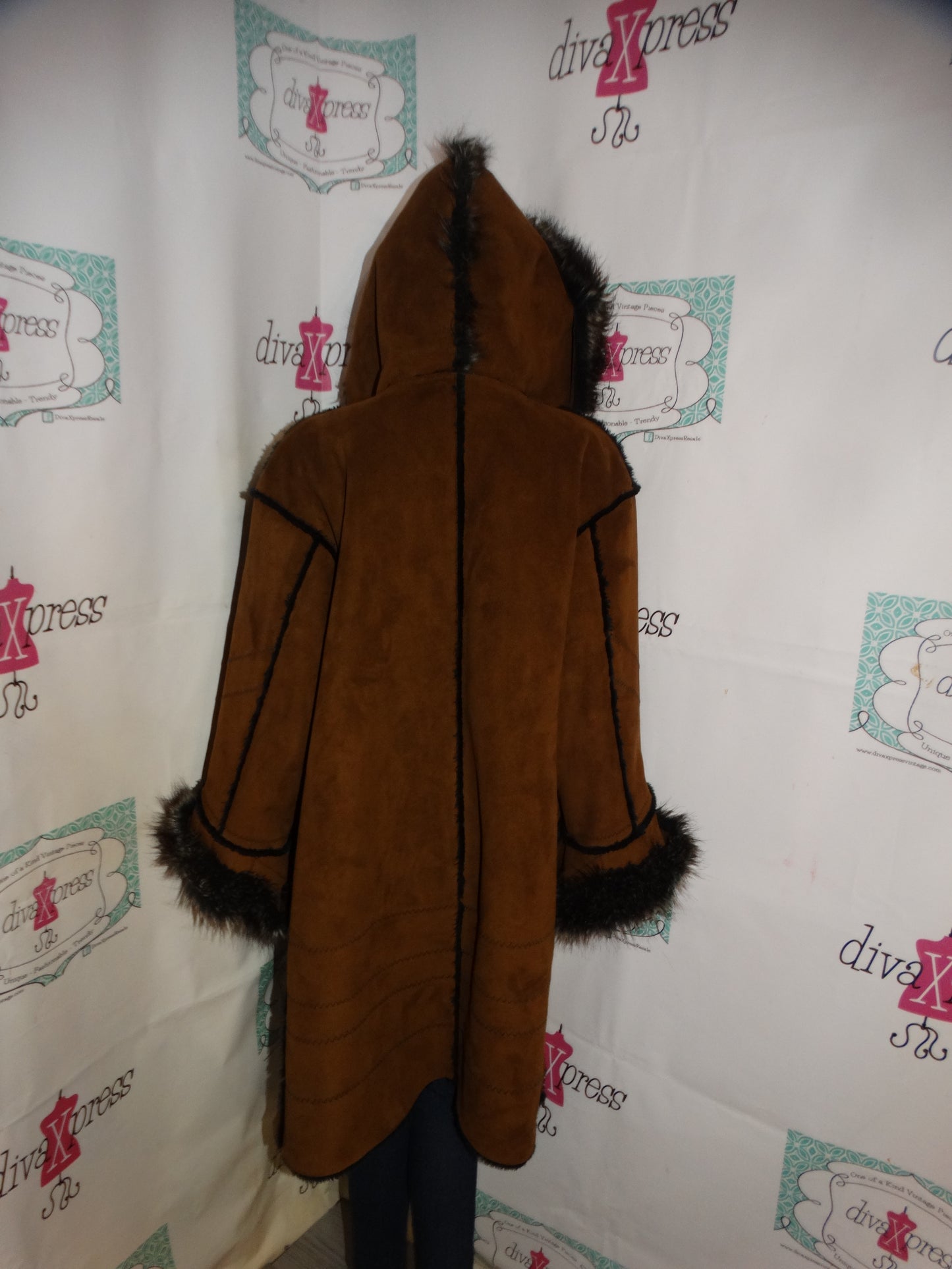 Vintage Platinum Brown Faux Fur Coat Size XL
