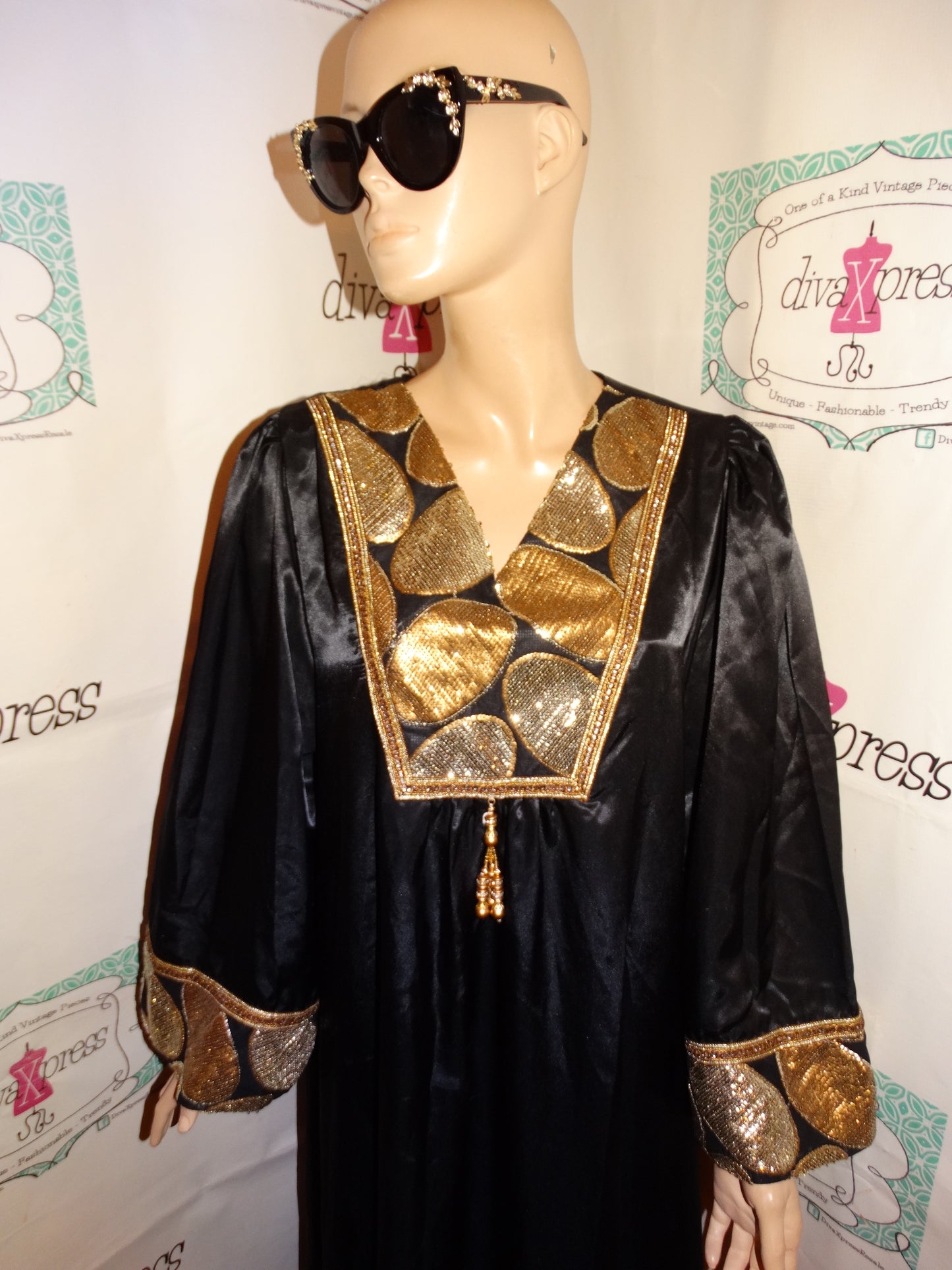 Vintage Kayra Black/Gold Dress Size XL