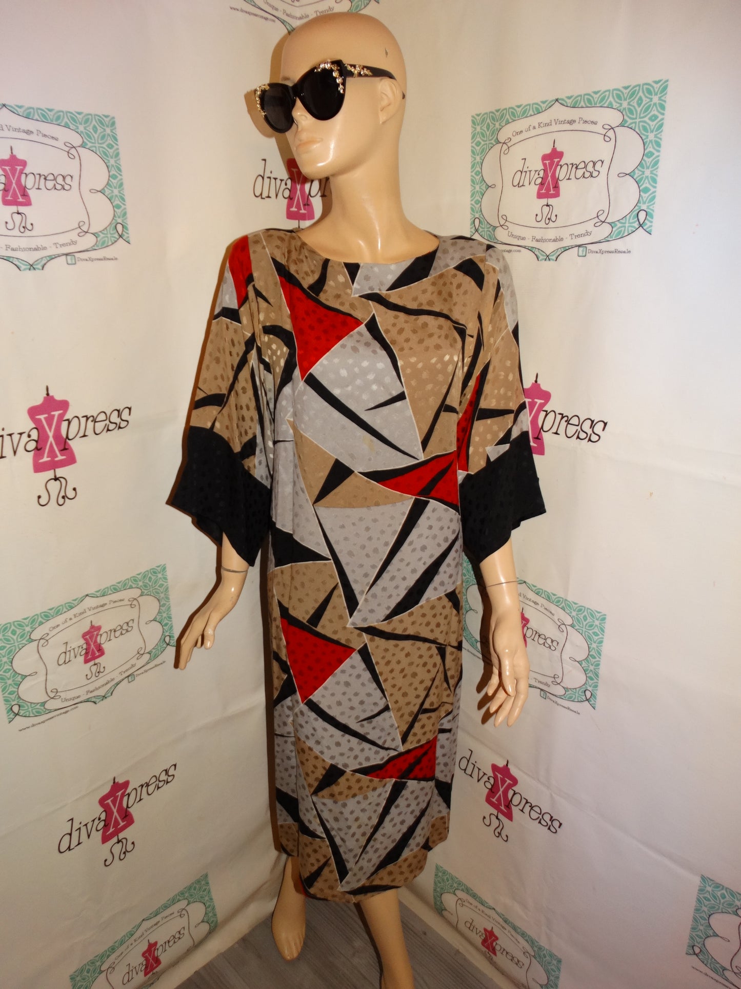 Vintage Silk Studio Tan/Red/Black Dress Size M