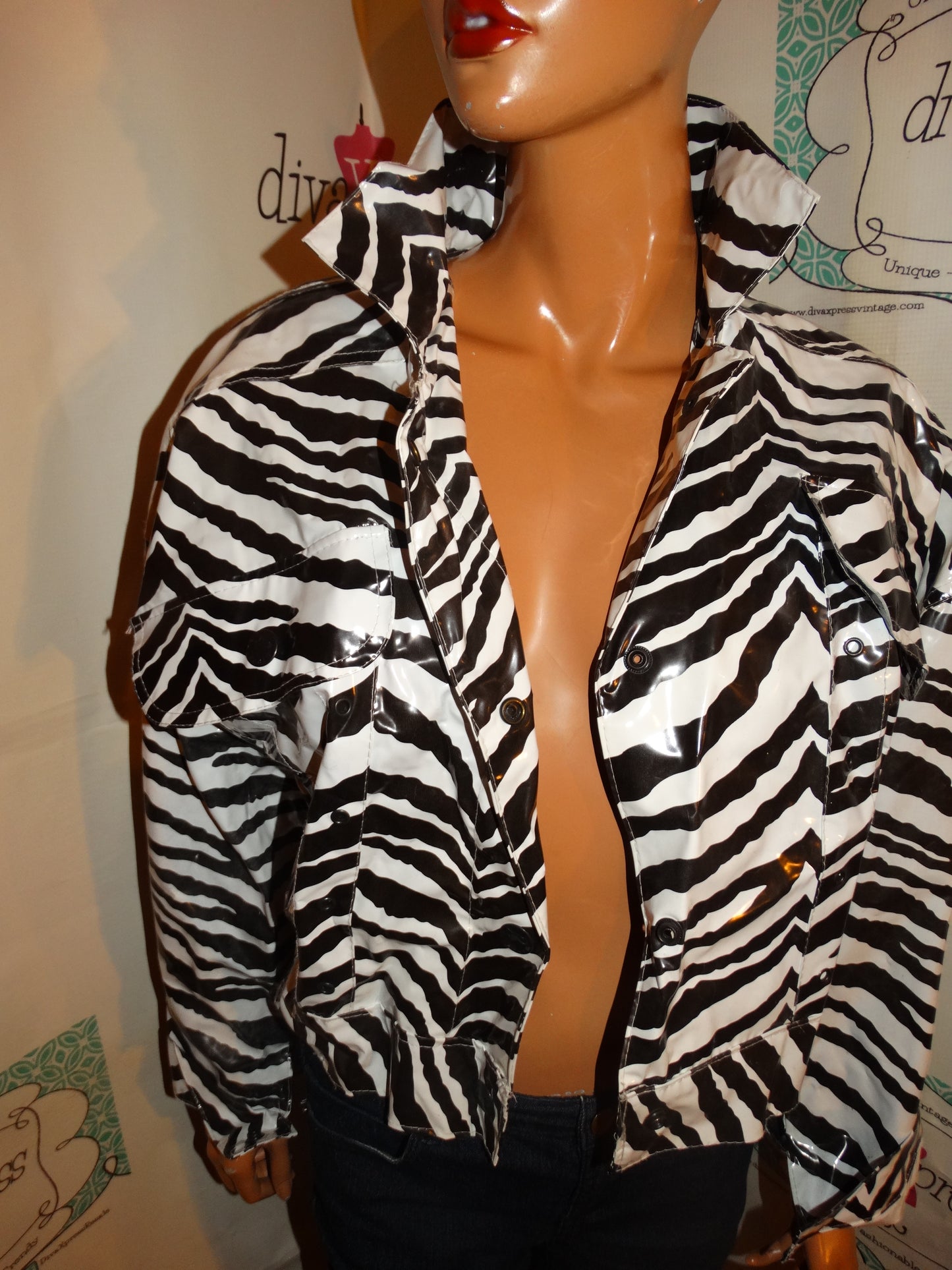 Vintage Wipette Black/White Zebra Print Rain Jacket Size M