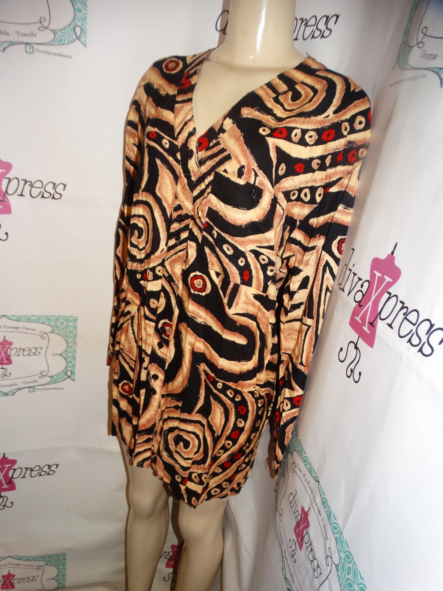 Vintage Roberty Mato Black/Tan Red Top Size XL