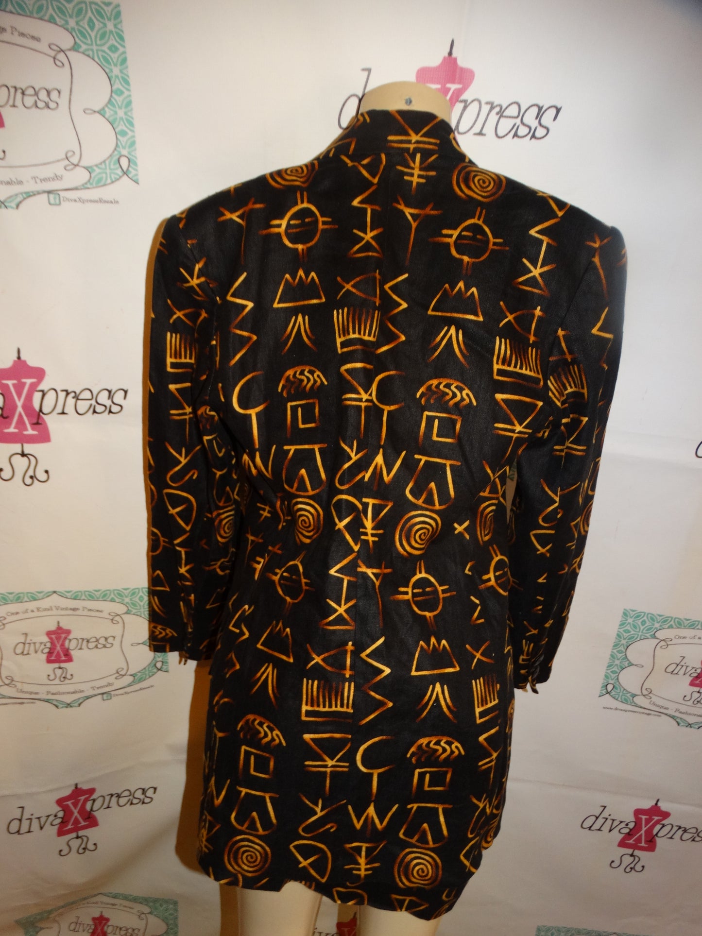 Vintage Ellen Tracy Black Aztec 2 Piece Skirt Set/Dress Size M