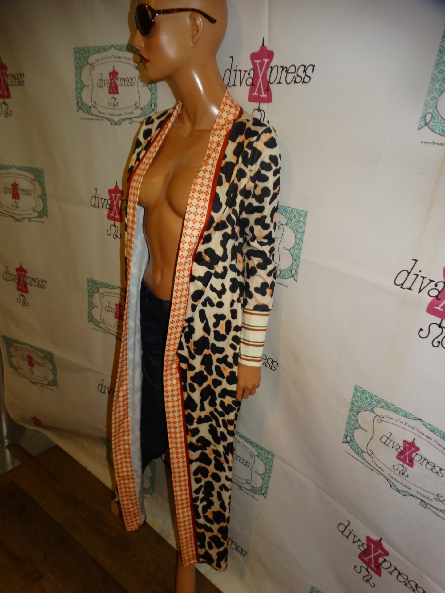 Leopard Long Duster/Throw Top Size M
