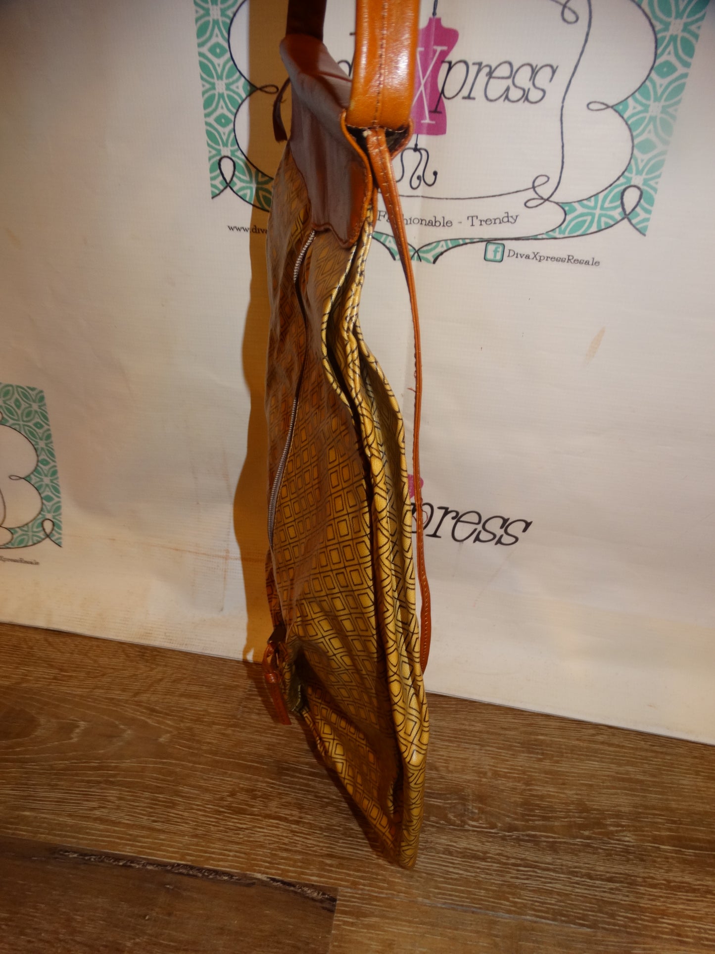 Vintage Leather Handle XL Purse