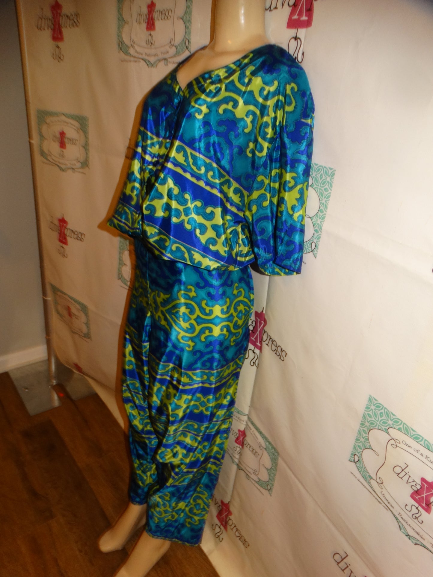 Vintage Glamour Green/Blue 2 Piece Pants Set Size 2x