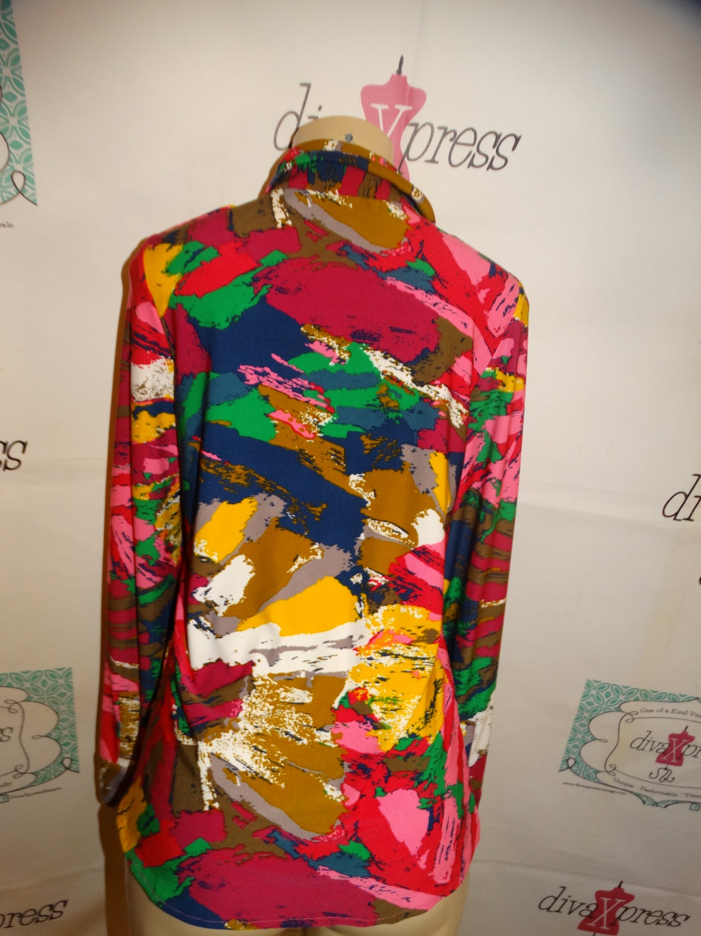 BCBG Maxiazaria Pink Colorful Top Size M