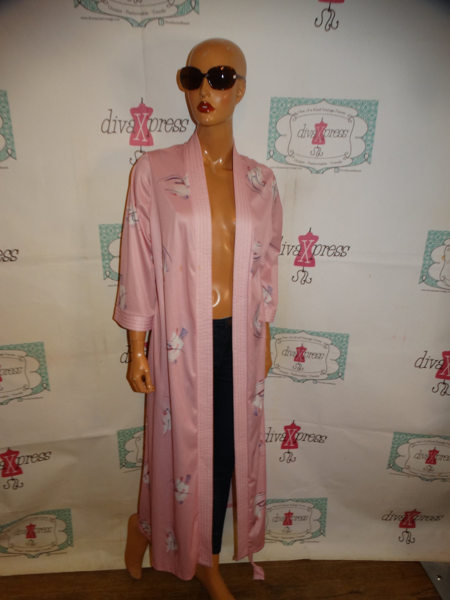 Vintage Pink Duster Size L
