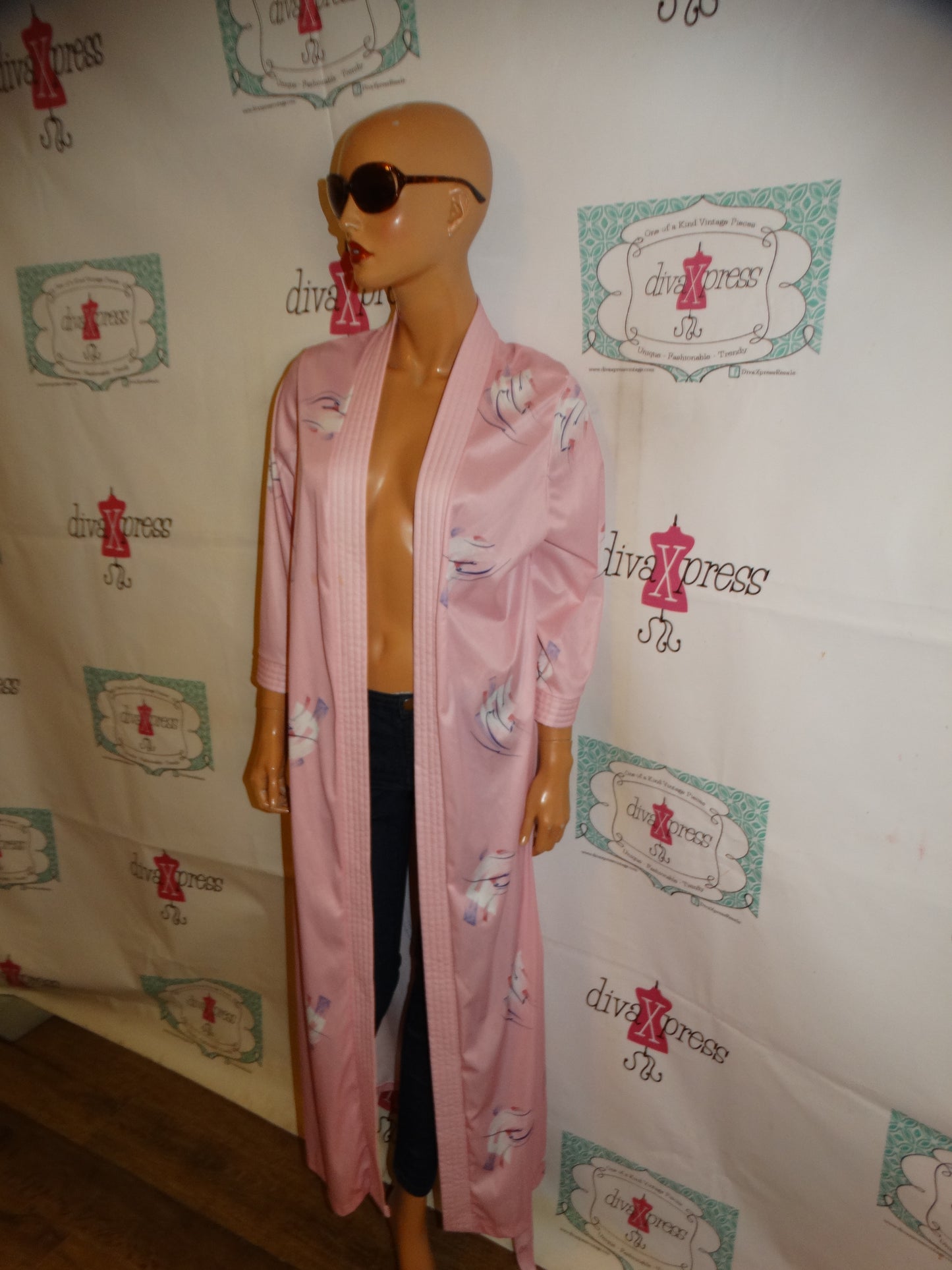 Vintage Pink Duster Size L