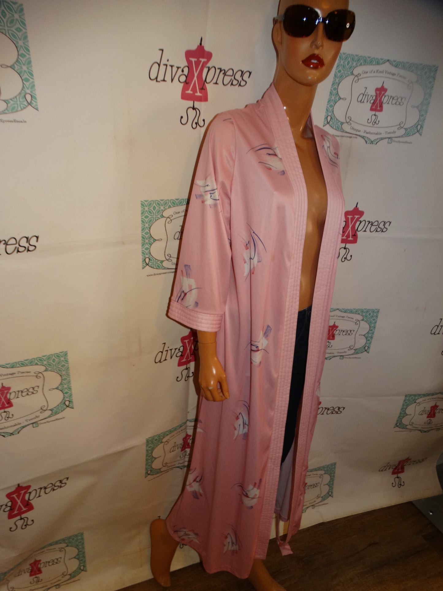 Vintage Pink Duster Size L