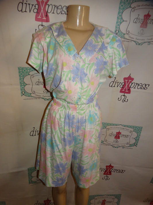 Vintage Aileen White Floral 2 Piece Short Set Size XL