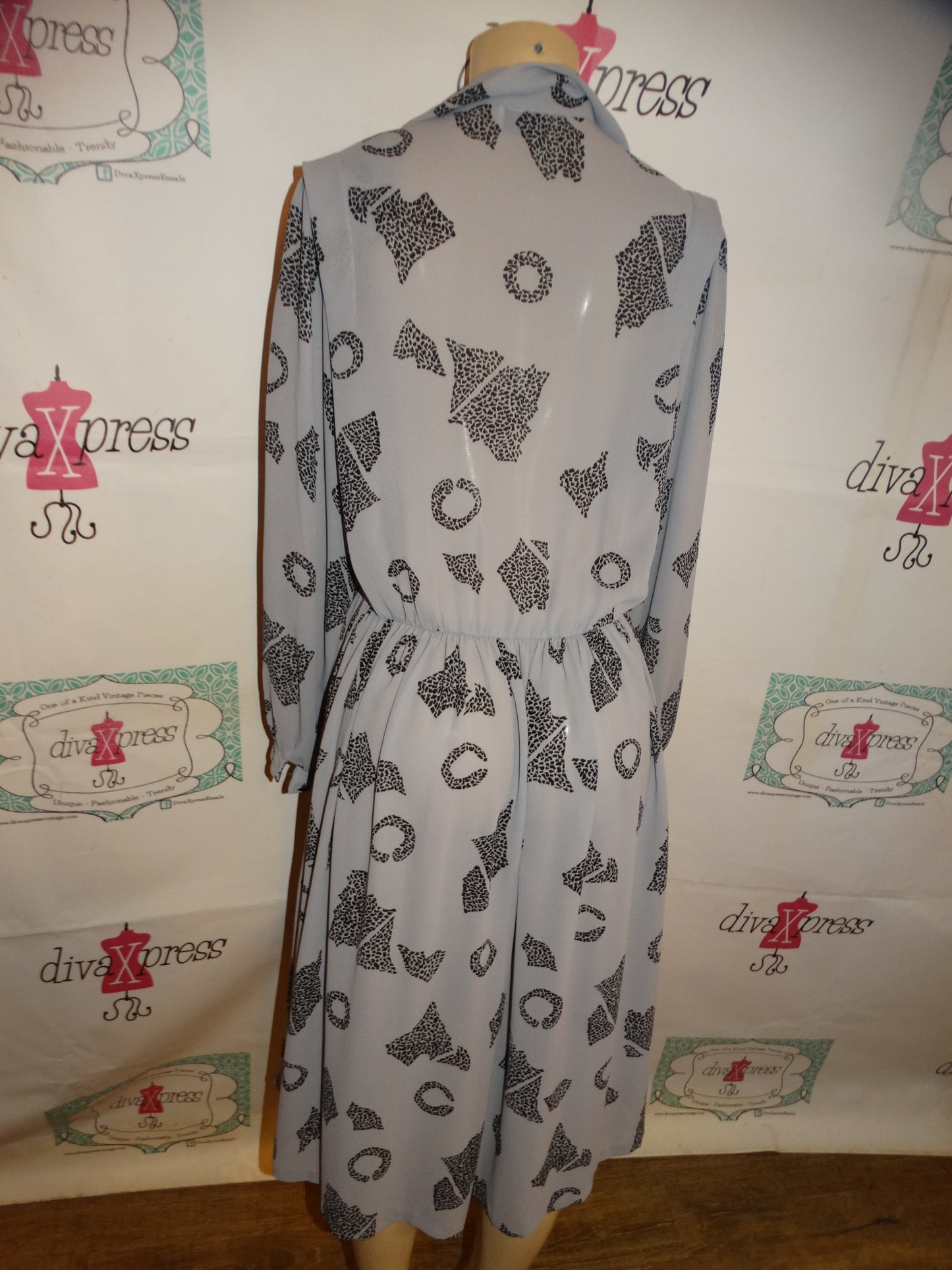 Vintage Jerry Lurie Gray/Black Letter Dress Size L