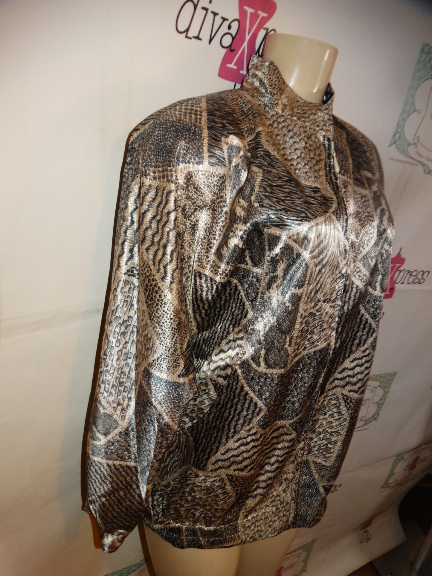 Vintage Neils Cream SNakeSkin Print Jacket Size L