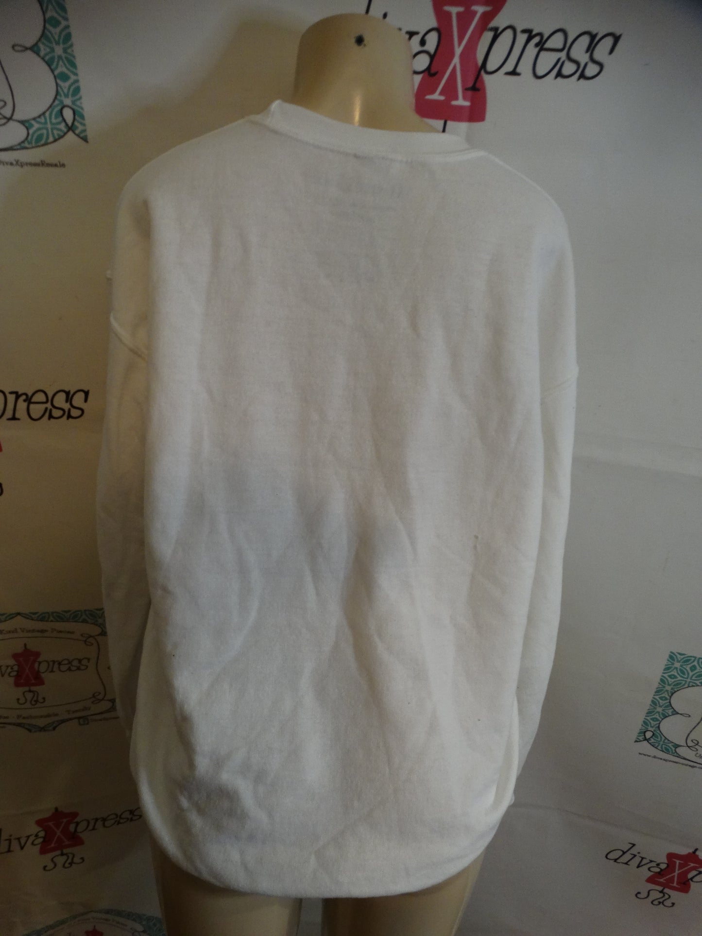 Betty Boop White Sweater Shirt Size XL