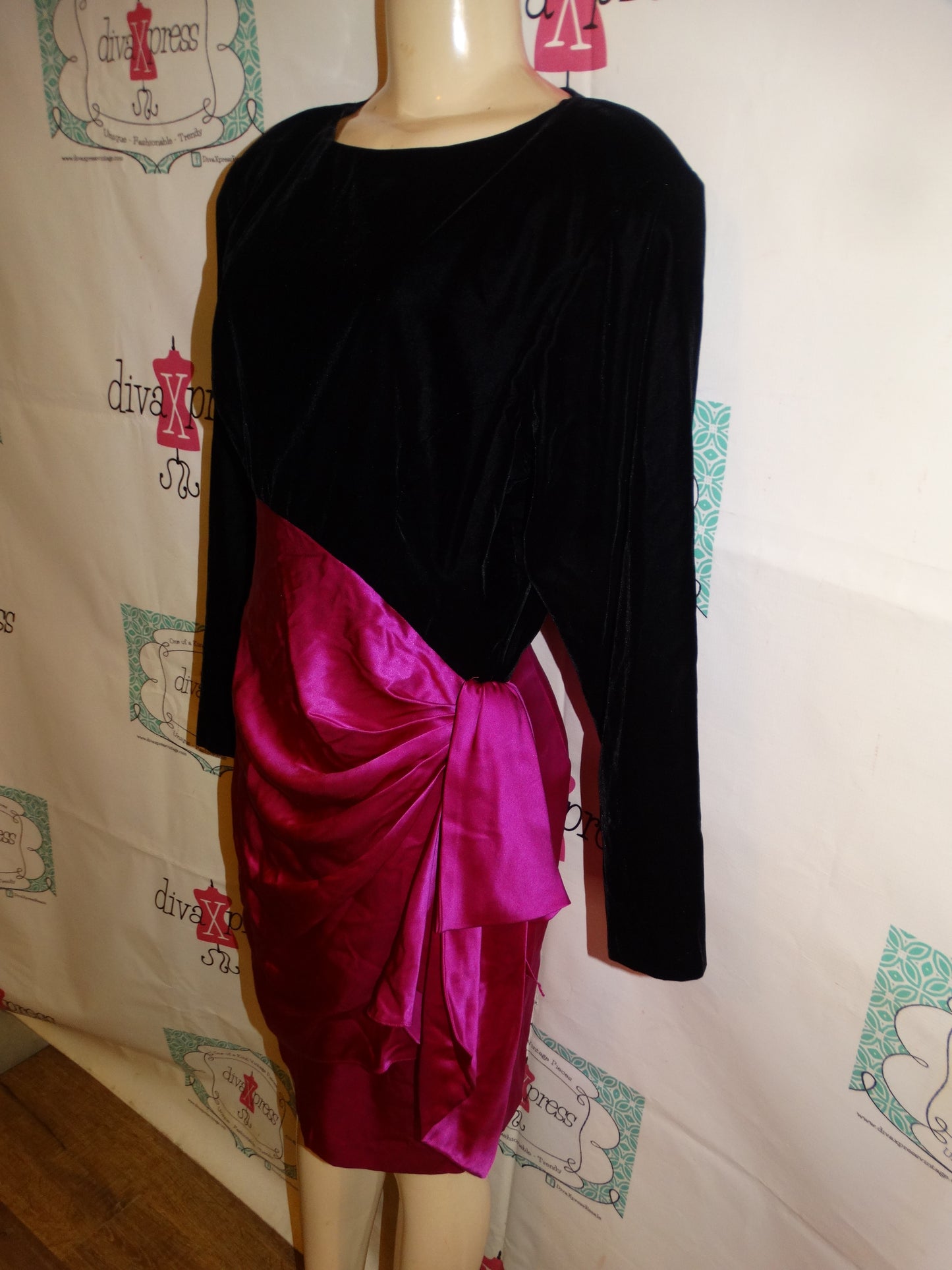 Vintage  Gillian Black/Pink Draped Dress Size M