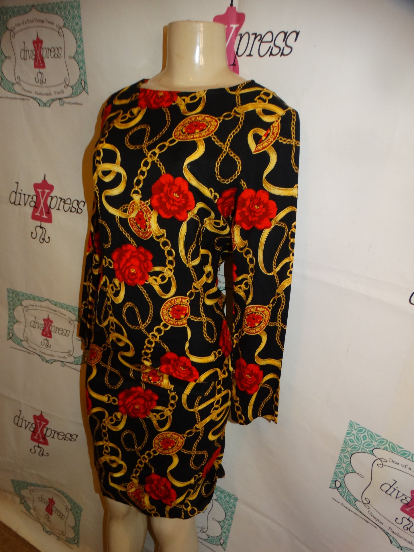 Vintage Black/Gold Red Chain Dress Size S