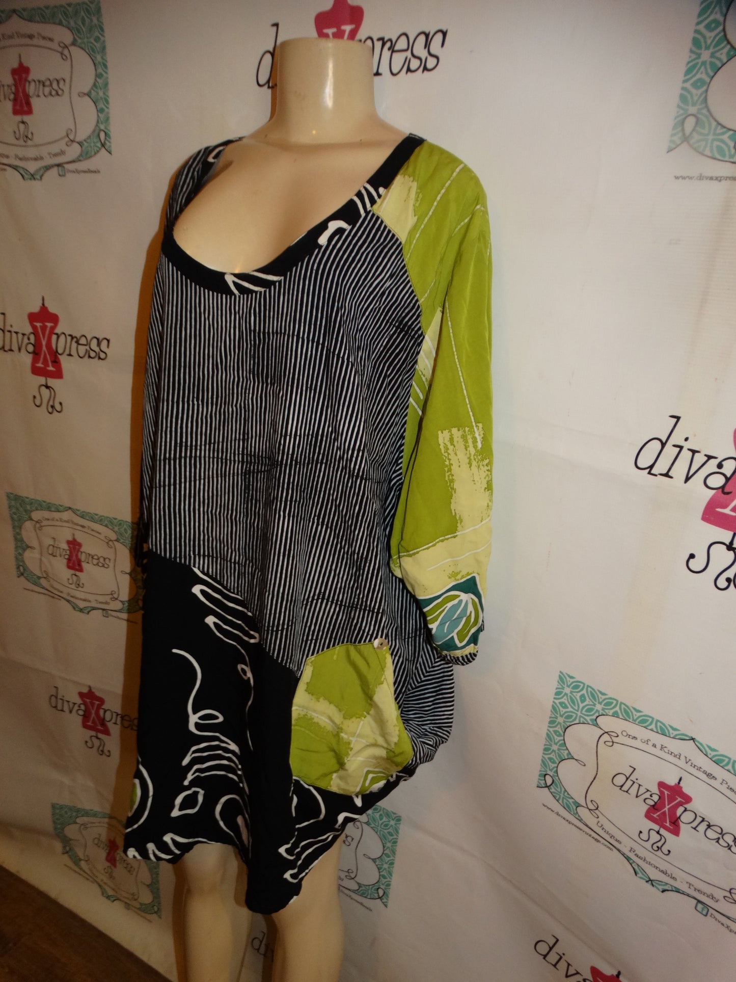 Vintage MLB Green/Black White Top Size 3x