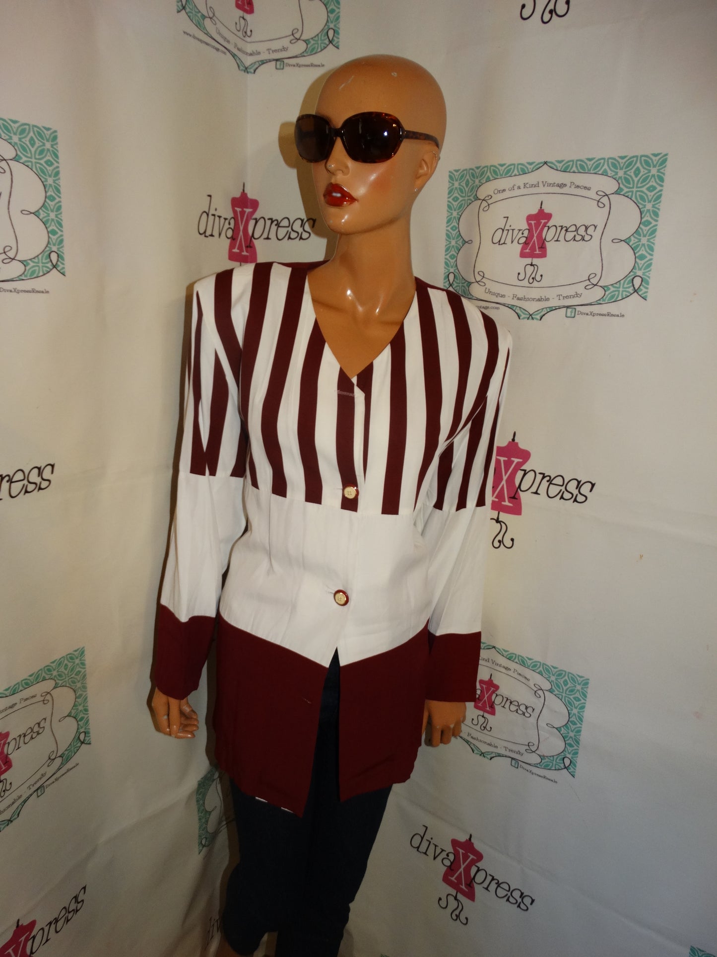 Vintage Moda Sara Burgundy/White Striped Blazer Size L