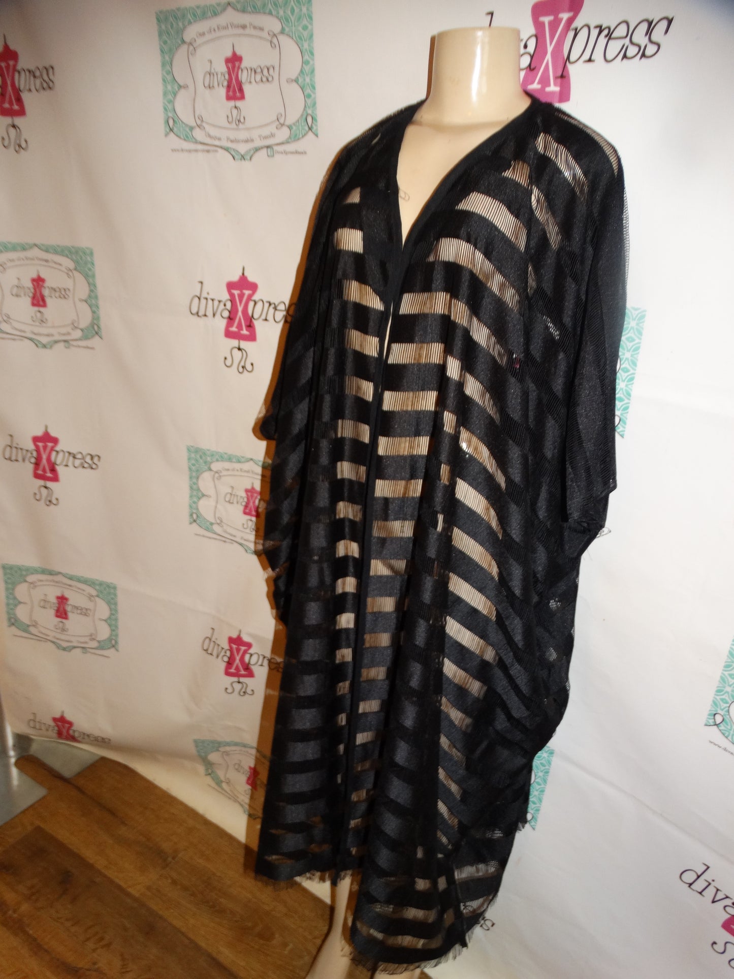 Vintage 3K Sheer Duster  Throw Size 2x-3x