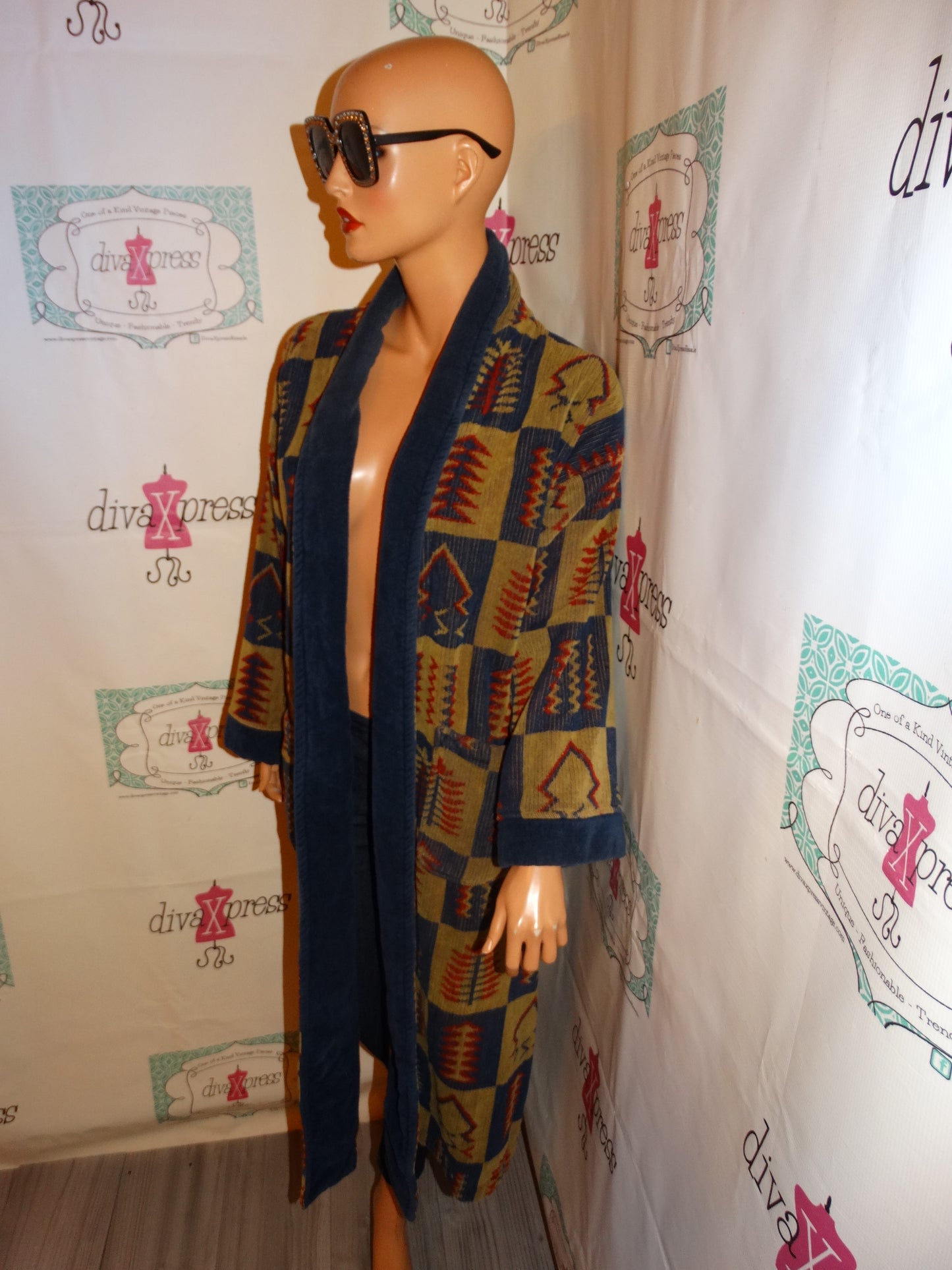 Vintage Nautical Blue/Tan Duster Throw Size 1x