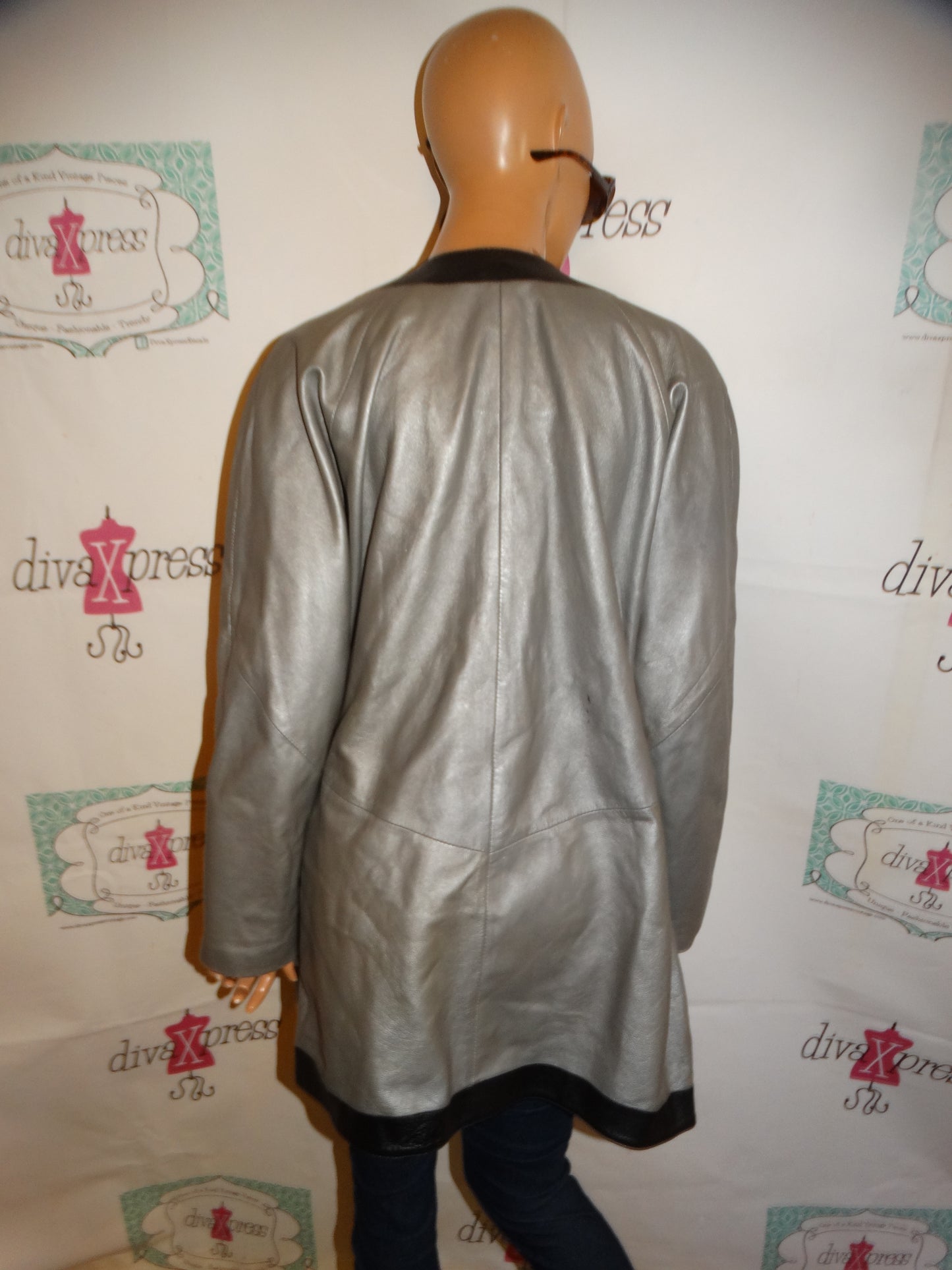 Vintage M.G Ballard Designs Gray/Black Leather Jacket Size L