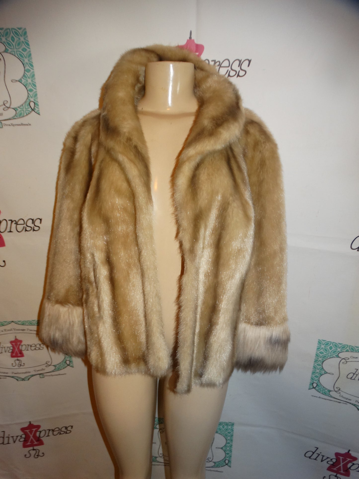 Vintage Faux Fur Poncho Size L-1x