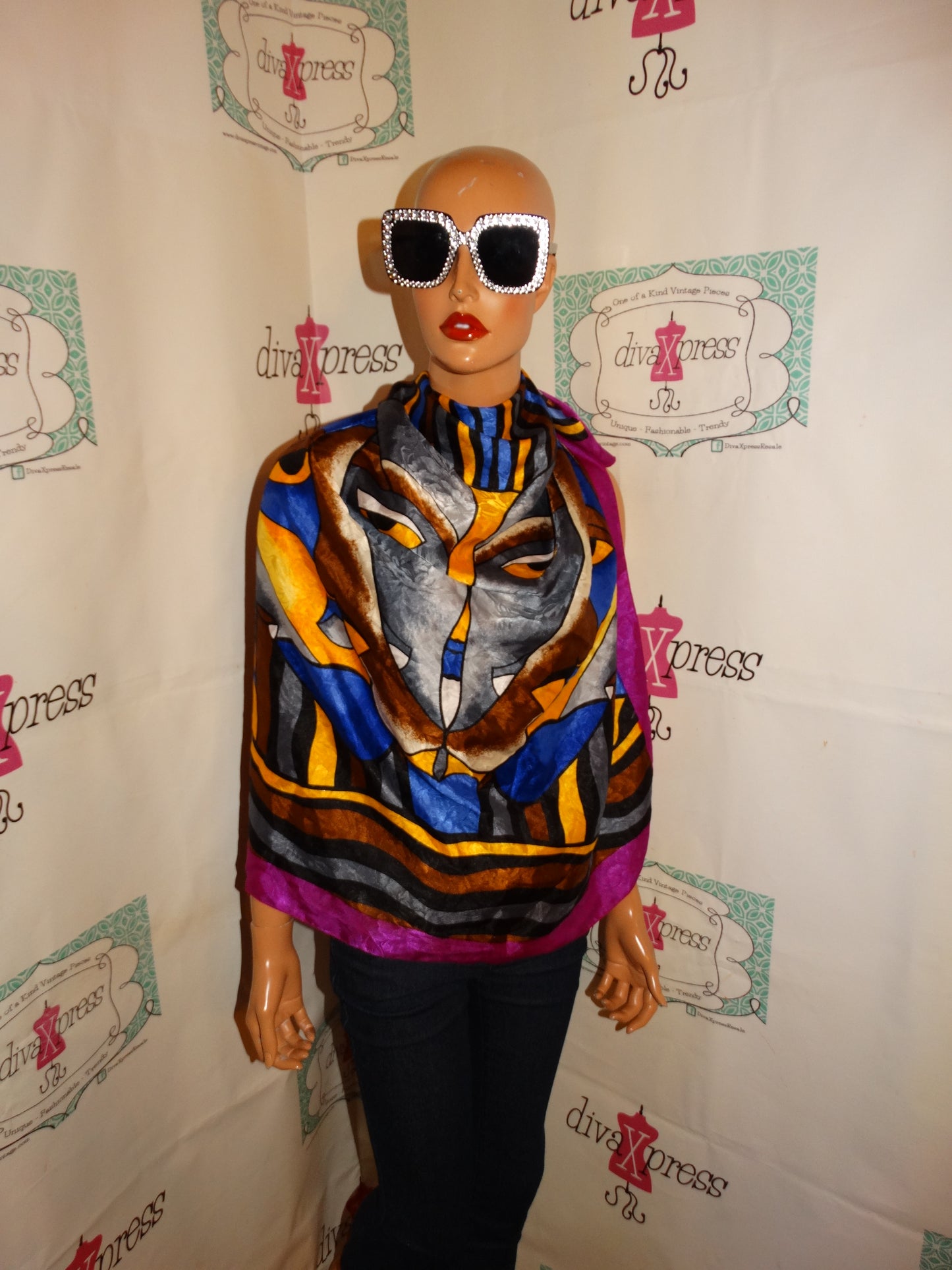 Vintage Picasco Face Scarf