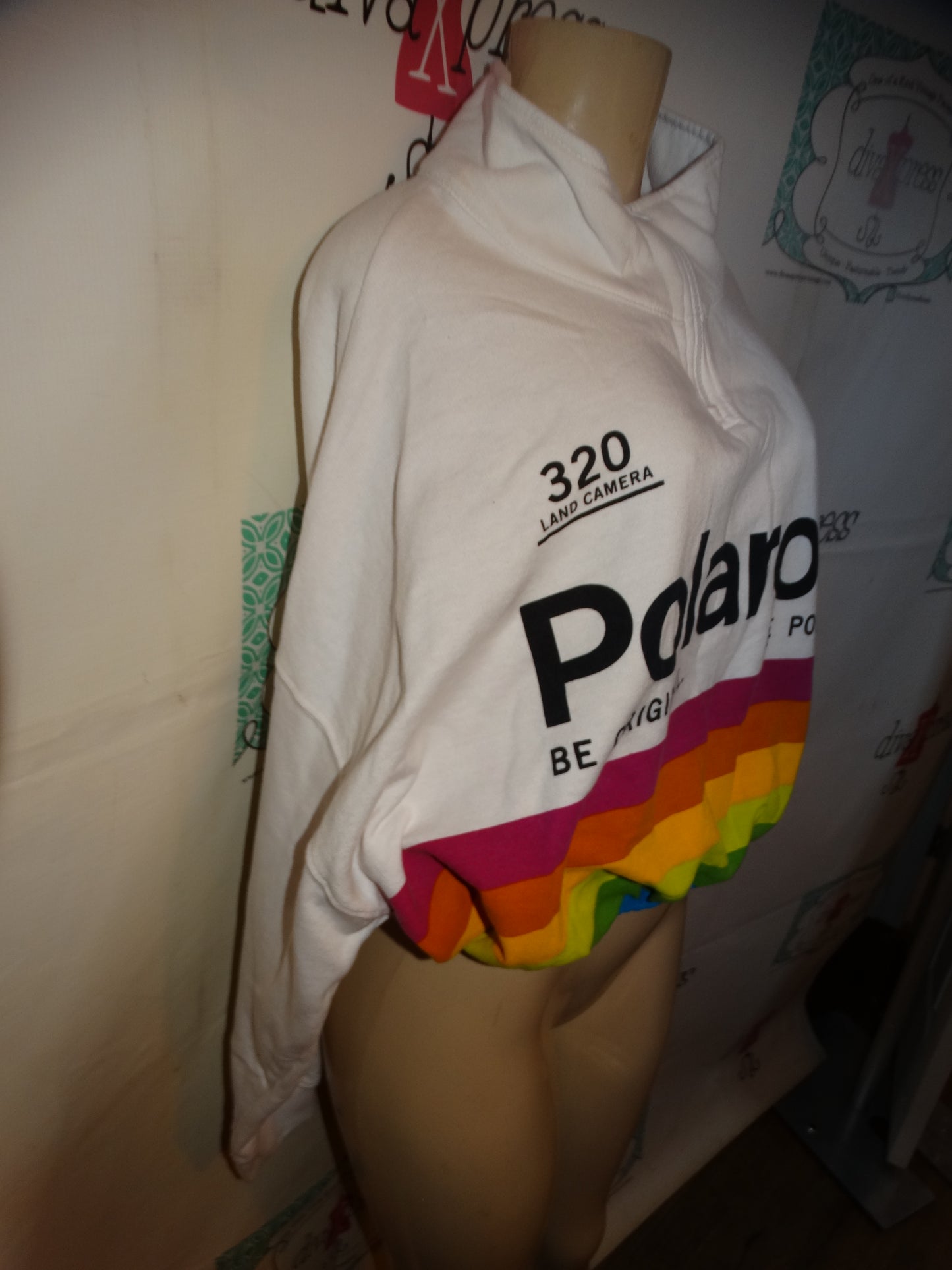 Polaroid White Sweat Shirt  Top Size XL