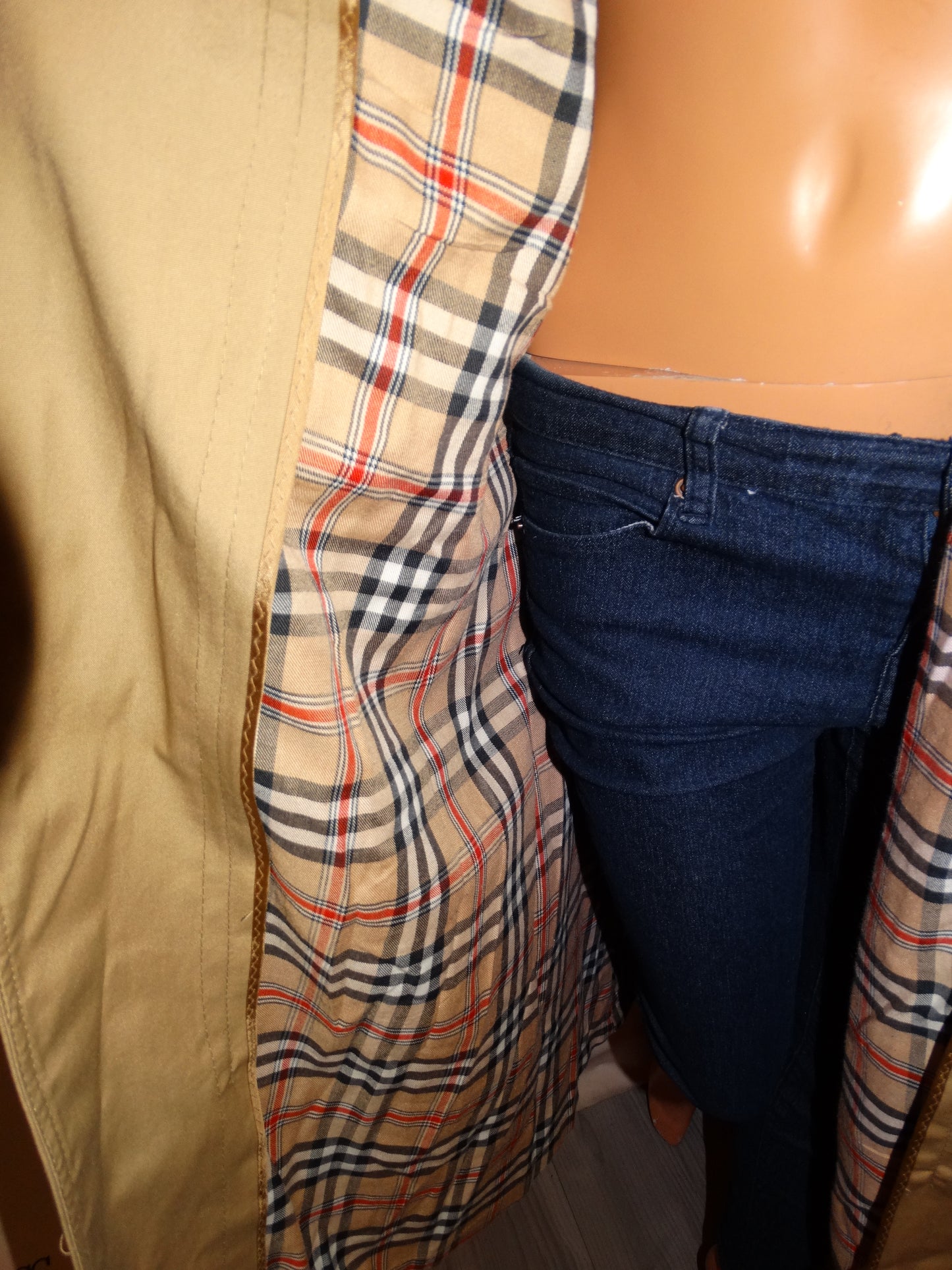 Vintage Tan  Plaid Print Coat Size L