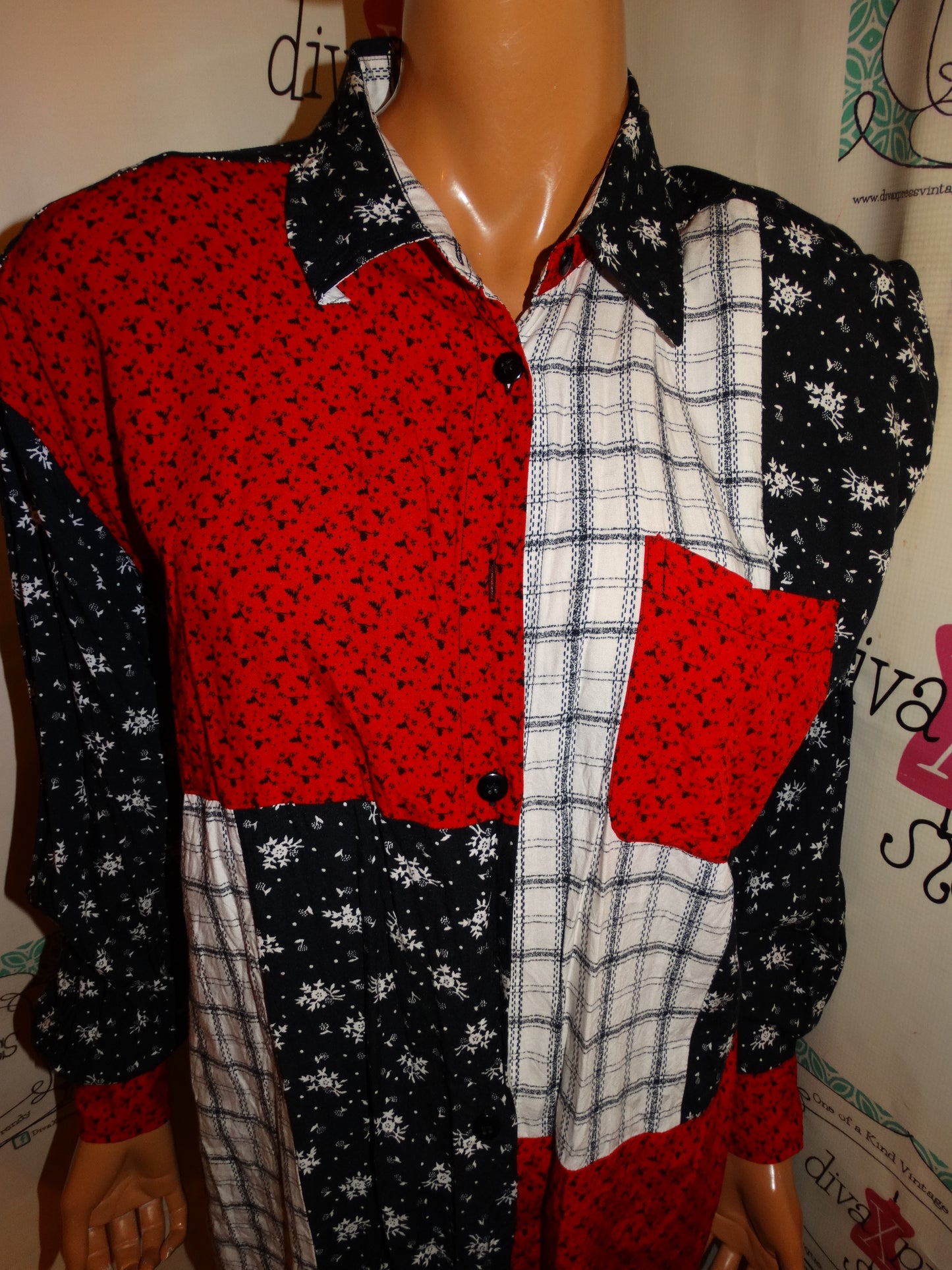 Vintage Krazy KAt Black/White Red Blouse Size XL
