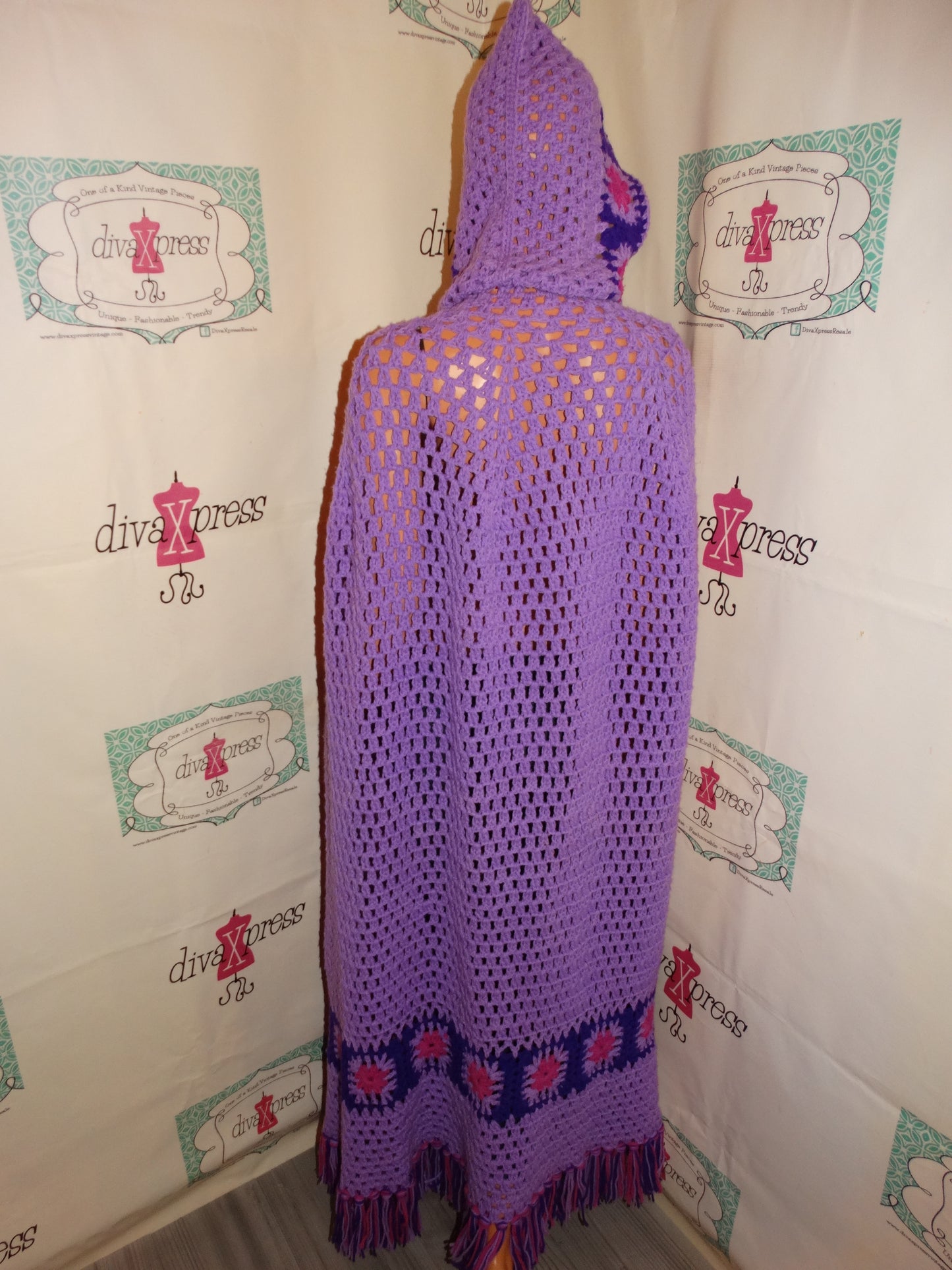 Vintage Purple/Pink XL Hooded Poncho Size L-XL