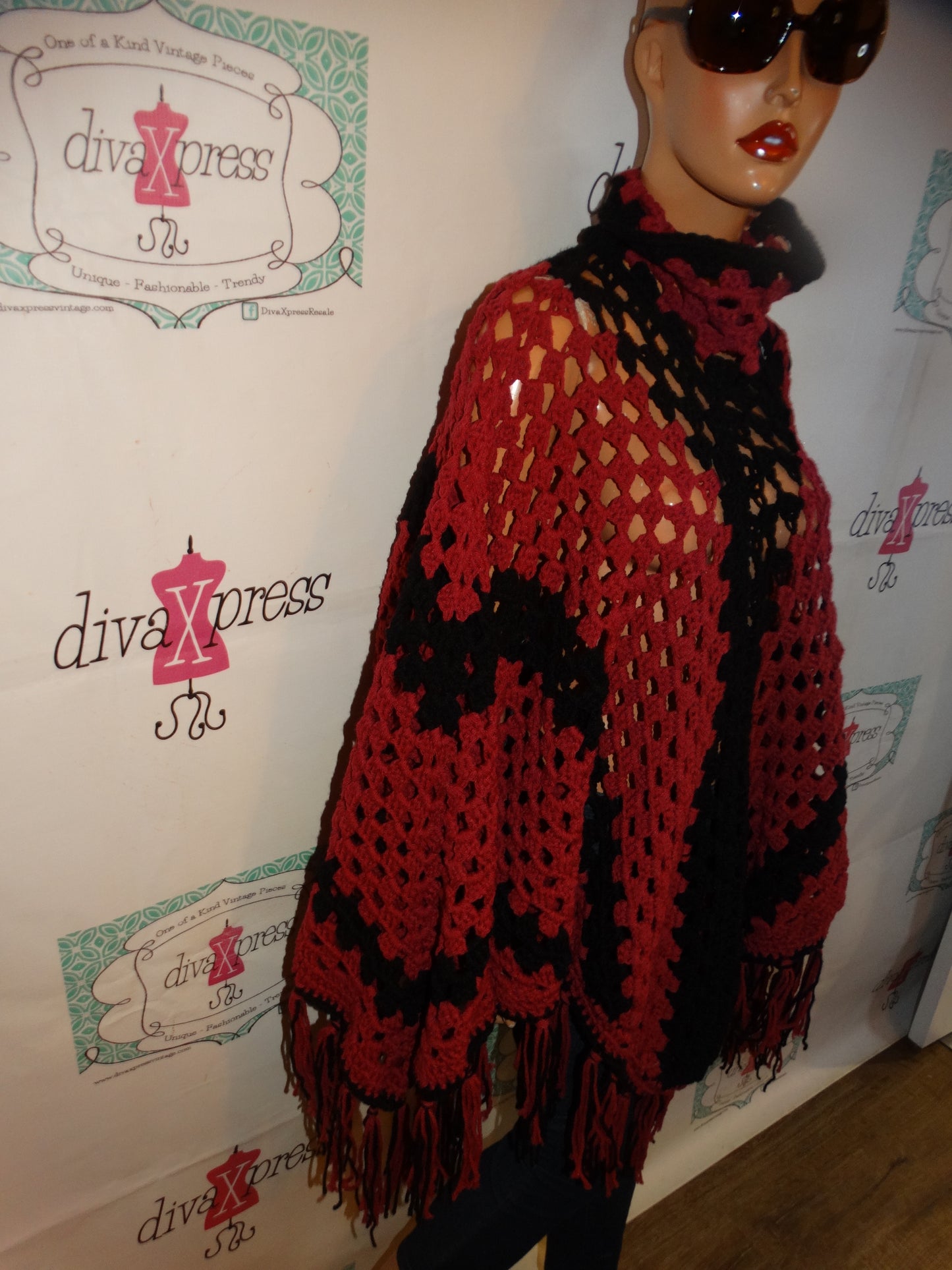 Vintage Pink/Black Poncho Size  1 Size Fits All