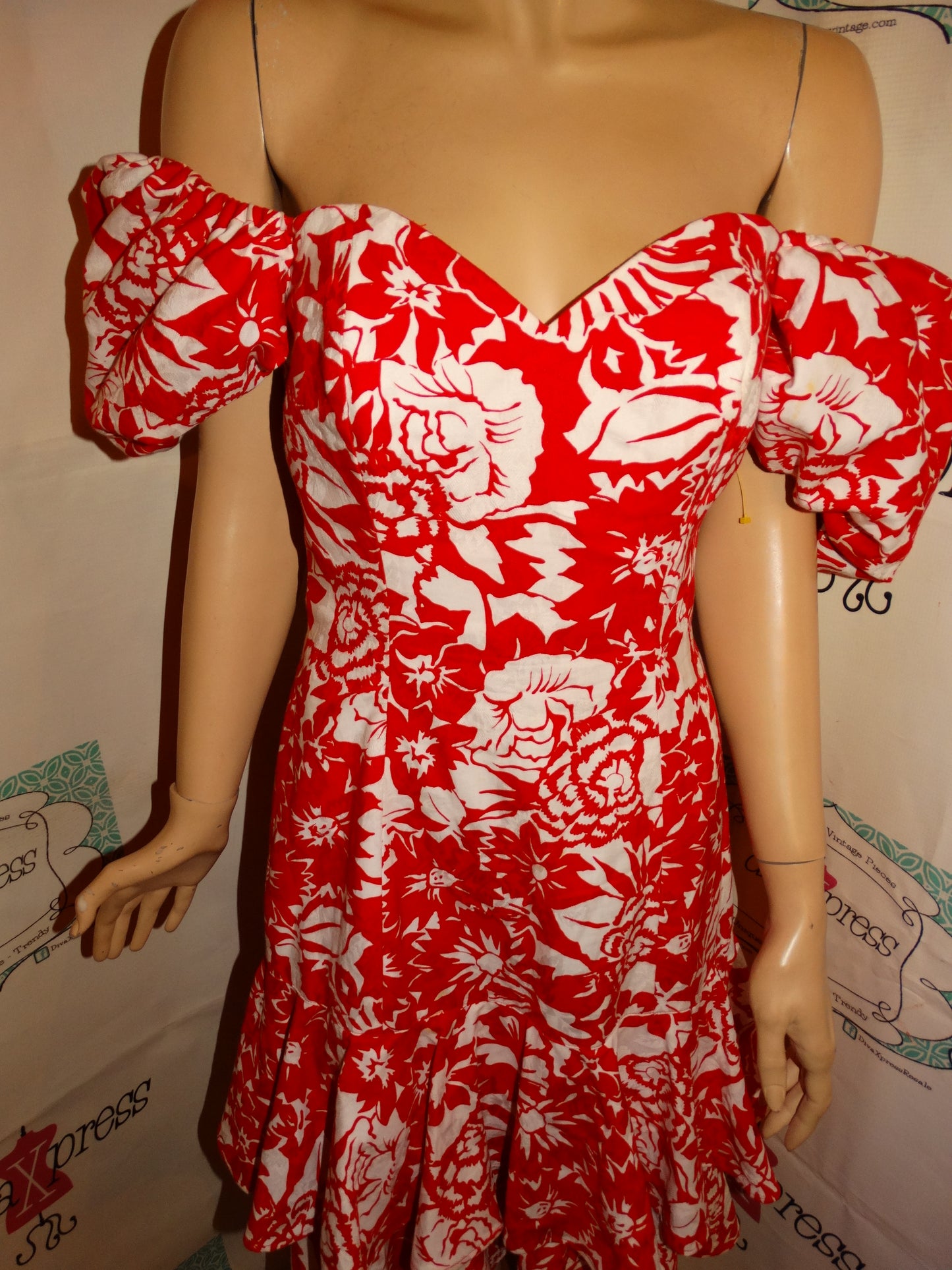 Vintage Richie Freeman Red/White Floral Off Shoulder Dress Size S