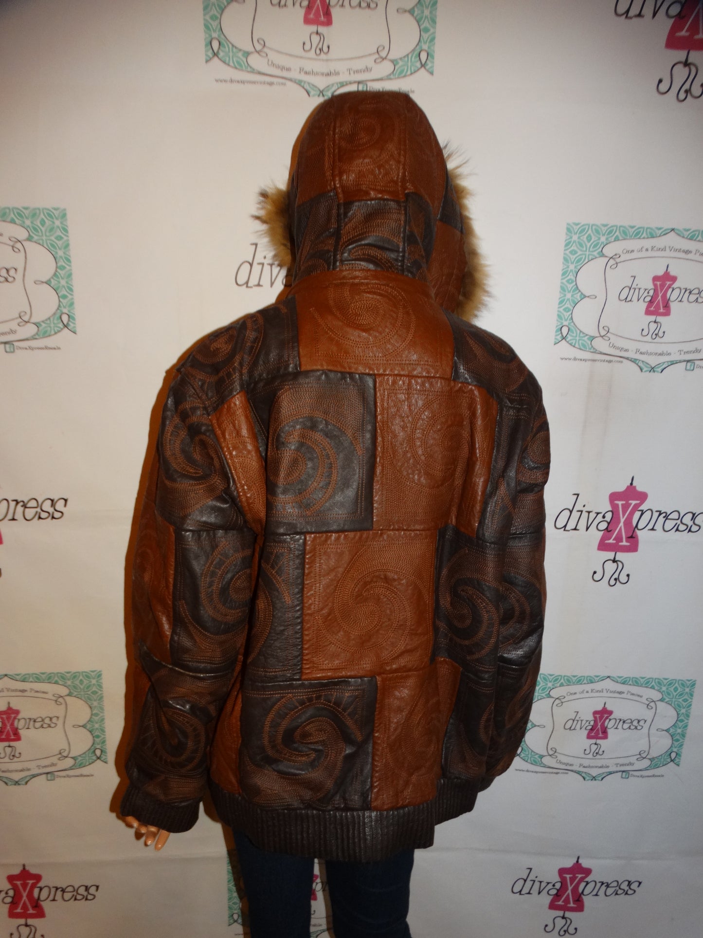 Vintage Bubble Well Brown Patch Leather Coat Size L