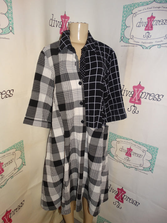 Vintage Moonlight Black/White Patch Dress Size 1x