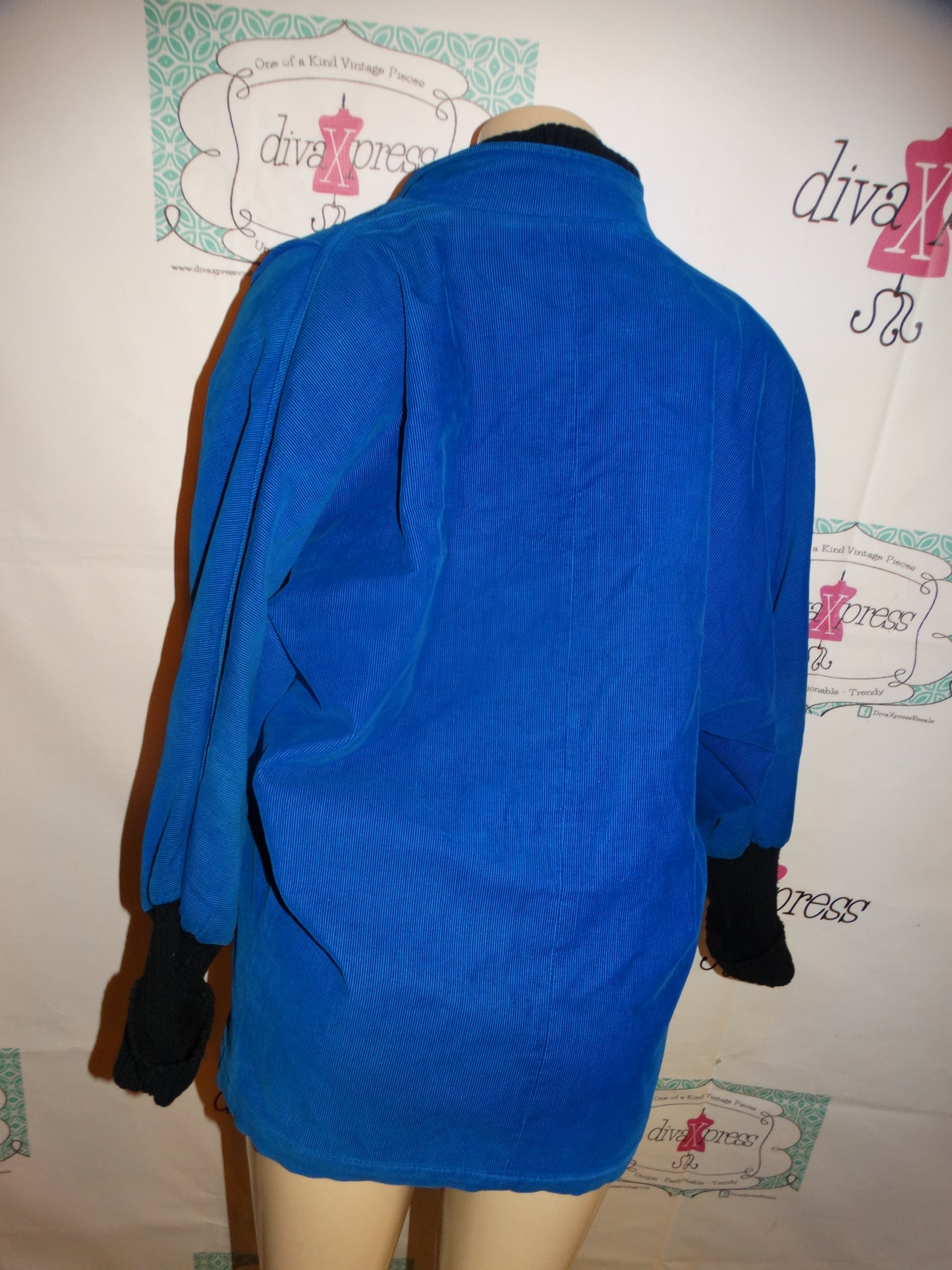 Vintage Portrait Blue corduroy  Jacket Size L