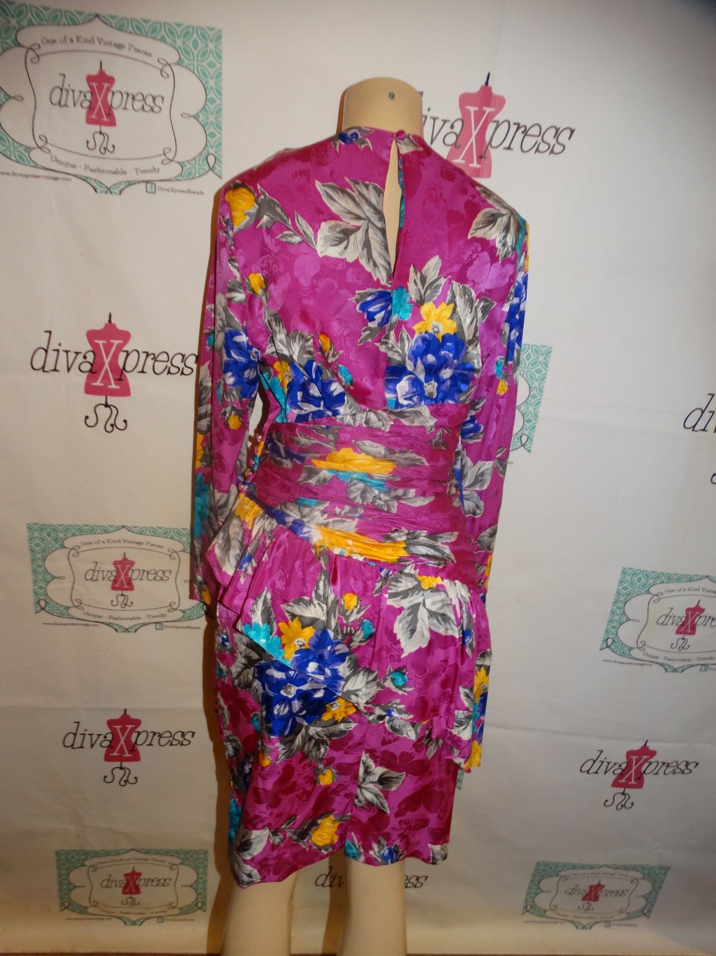 Vintage Courtenay Silk Pink Floral Dress Size M