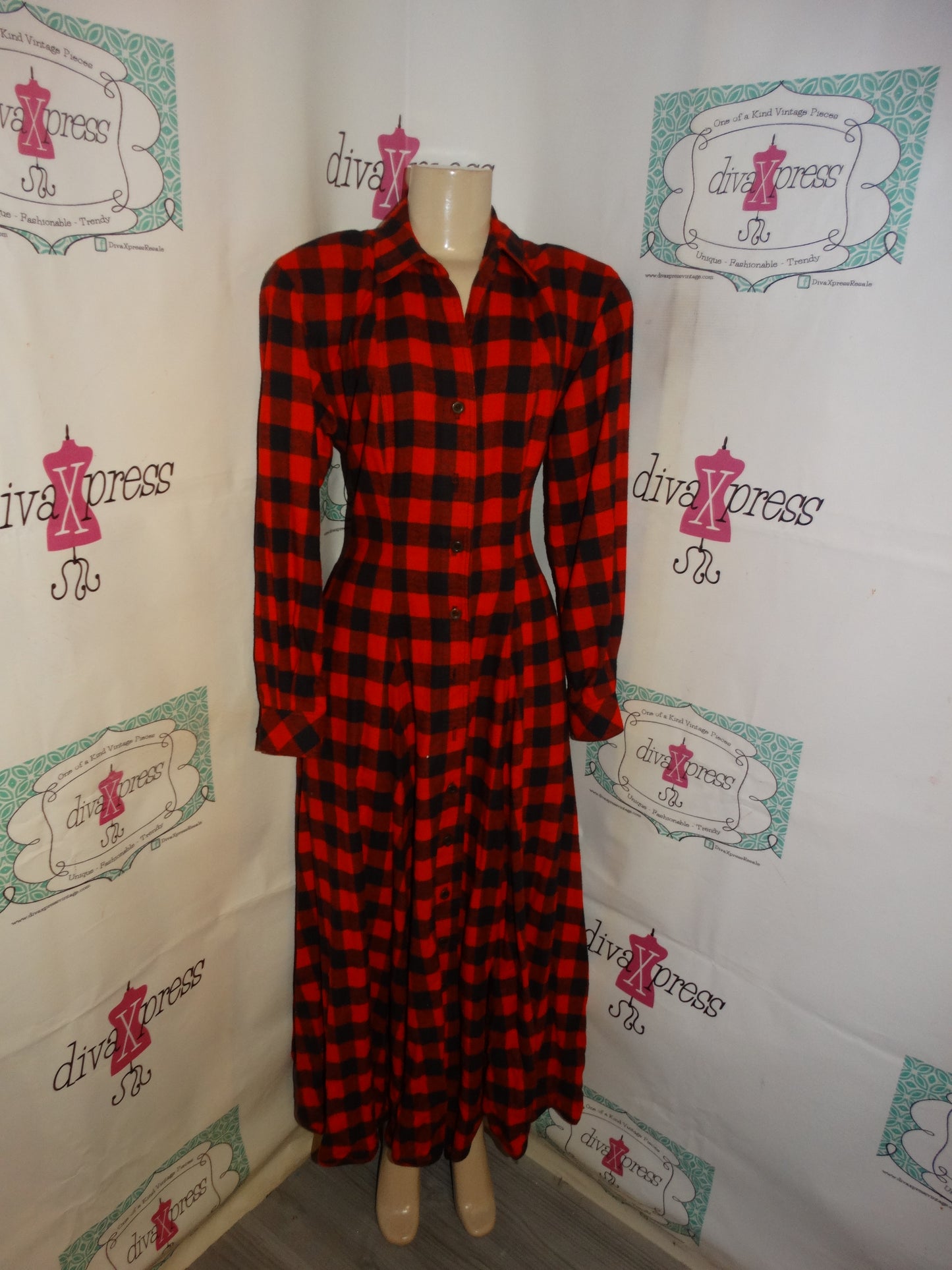 Vintage Jan Barboglio Black/Red Plaid High Shoulder Long Dress Size M