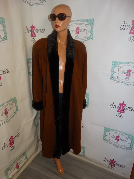 Vintage Portrait Brown/Black Faux Fur Coat 3x