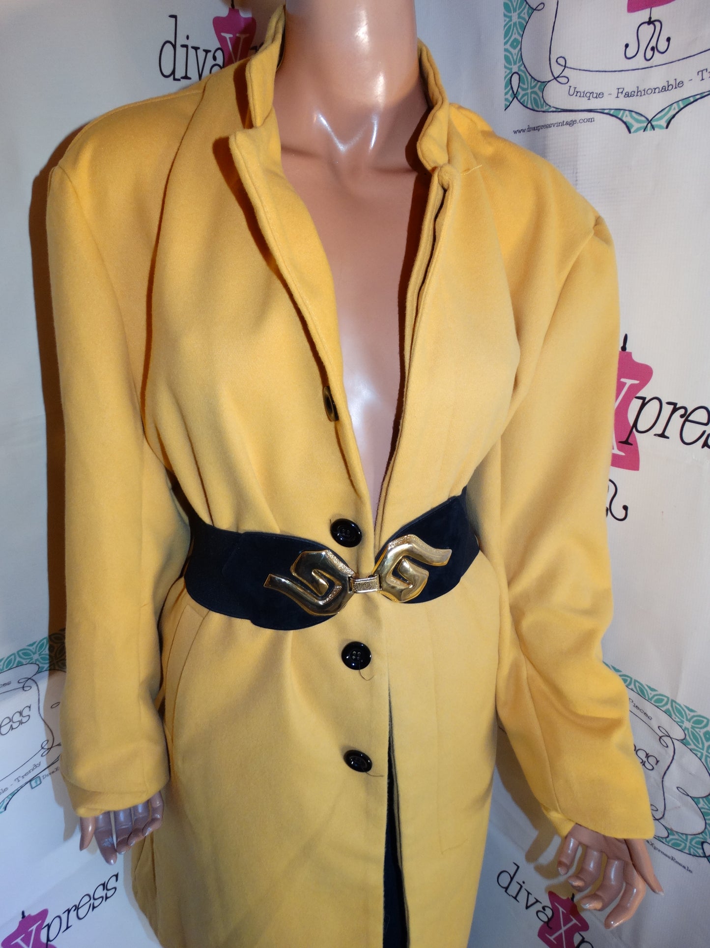 Vintage Mustard Yellow Long Blazer (Belt/Accessories Not Included) Size 1x