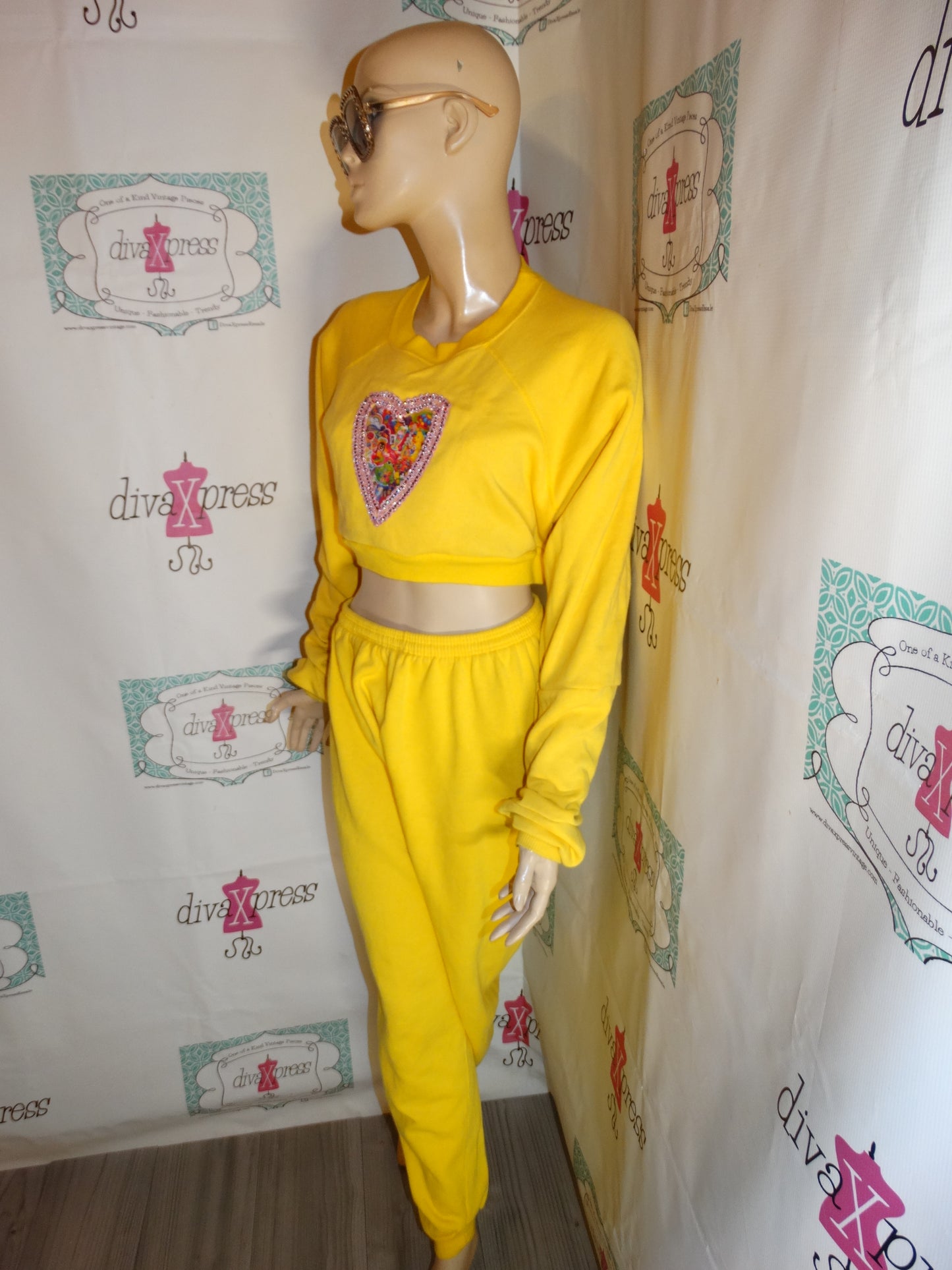 Vintage Manifest Yellow 2 Piece Lisa Frank Stamp Sweat Suit Size XL